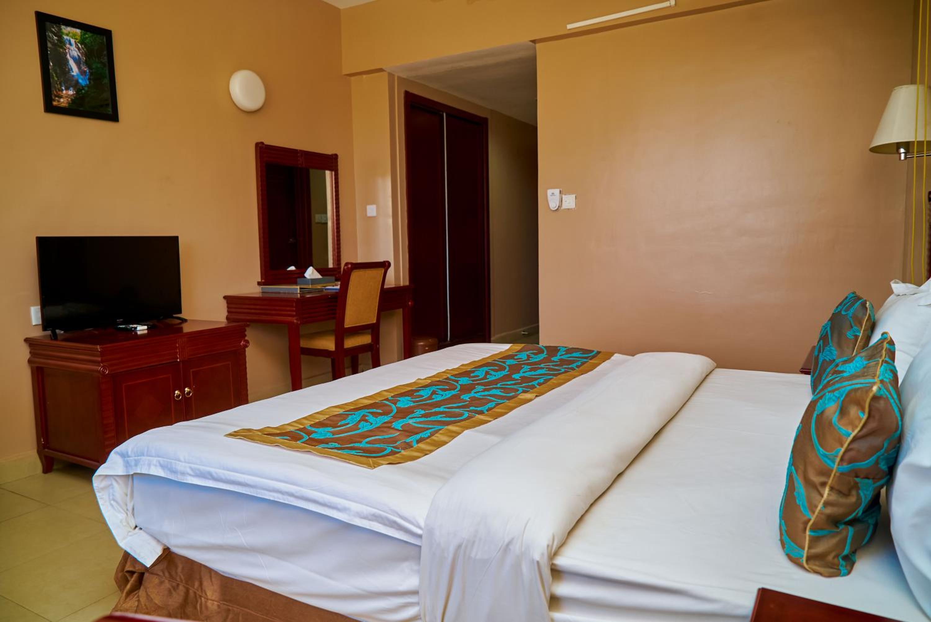 Deluxe Double Room photo 3
