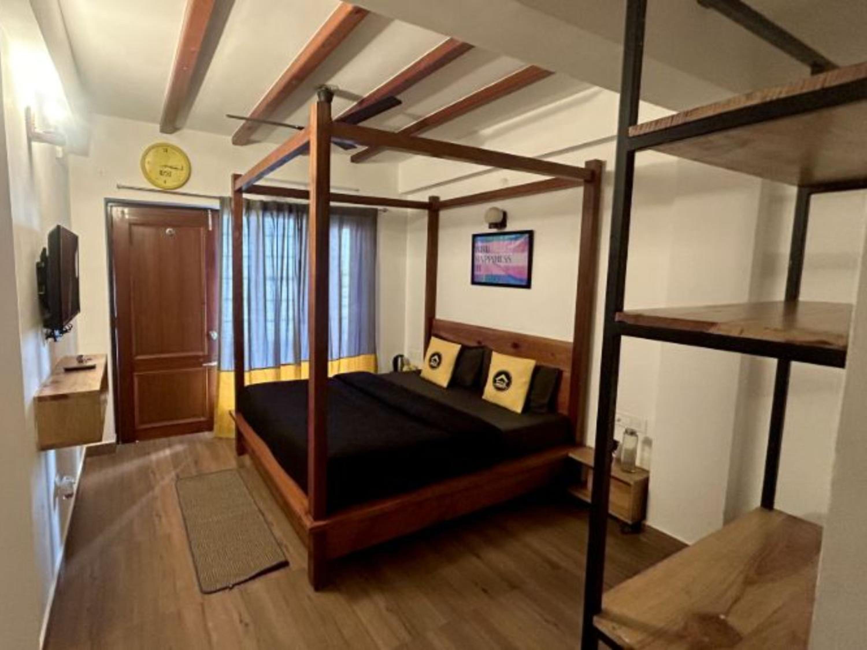  Superior double room with valley view x A Block - Photo 4