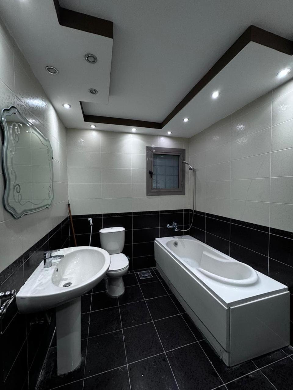 Suite Apartment photo 2