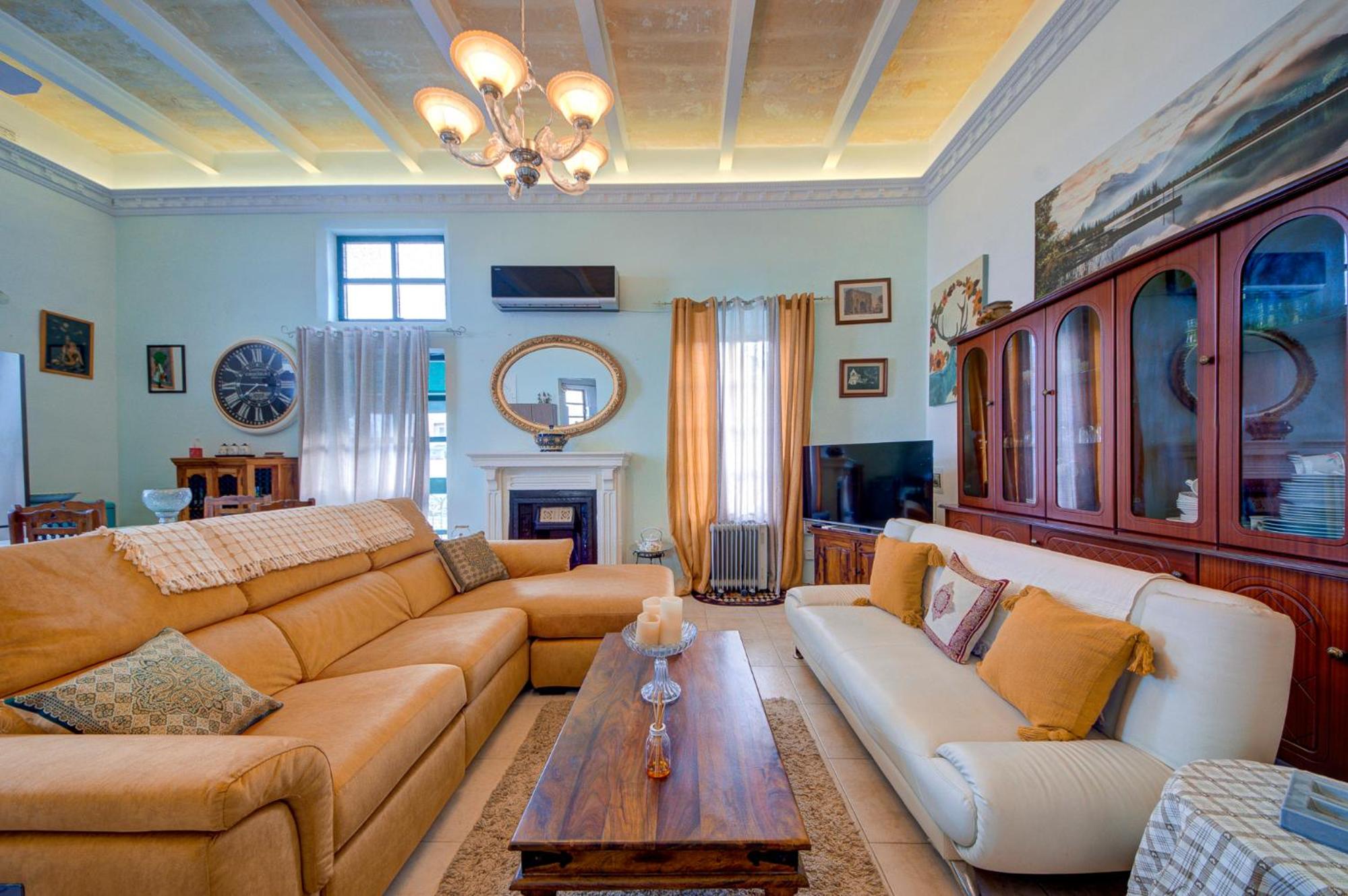 Two-Bedroom Townhouse