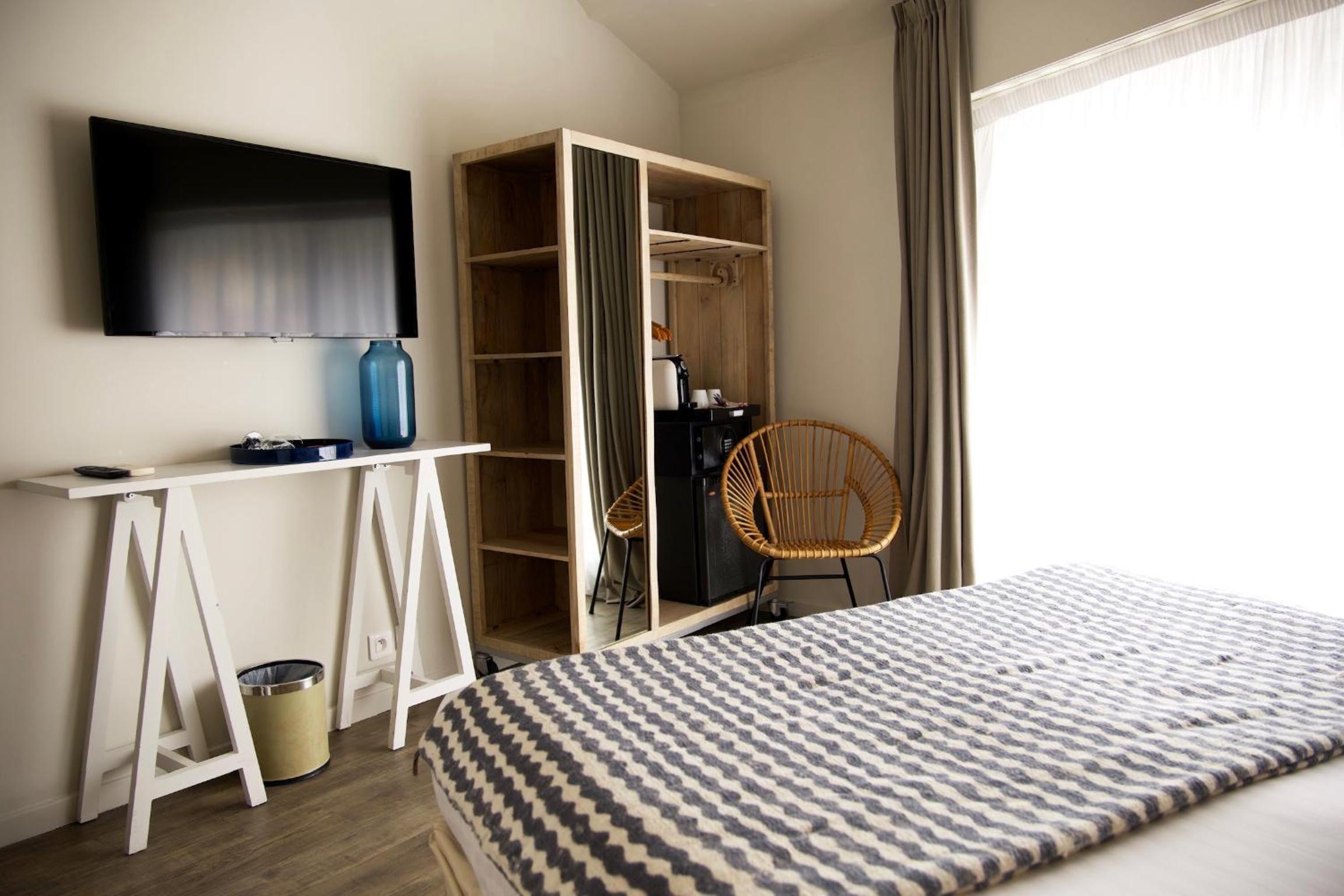 Double Room with Terrace and Sea View   - Photo 6