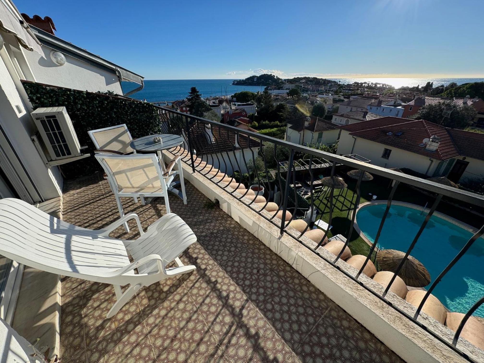 Double Room with Terrace and Sea View   - Photo 4