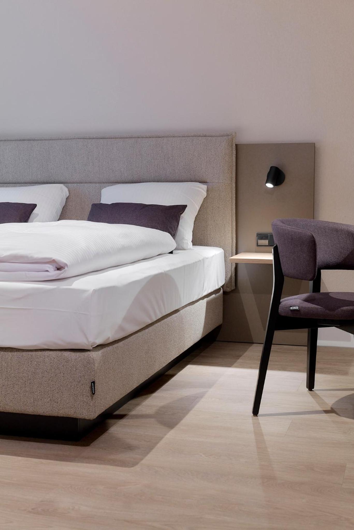 Double Room - Photo 8
