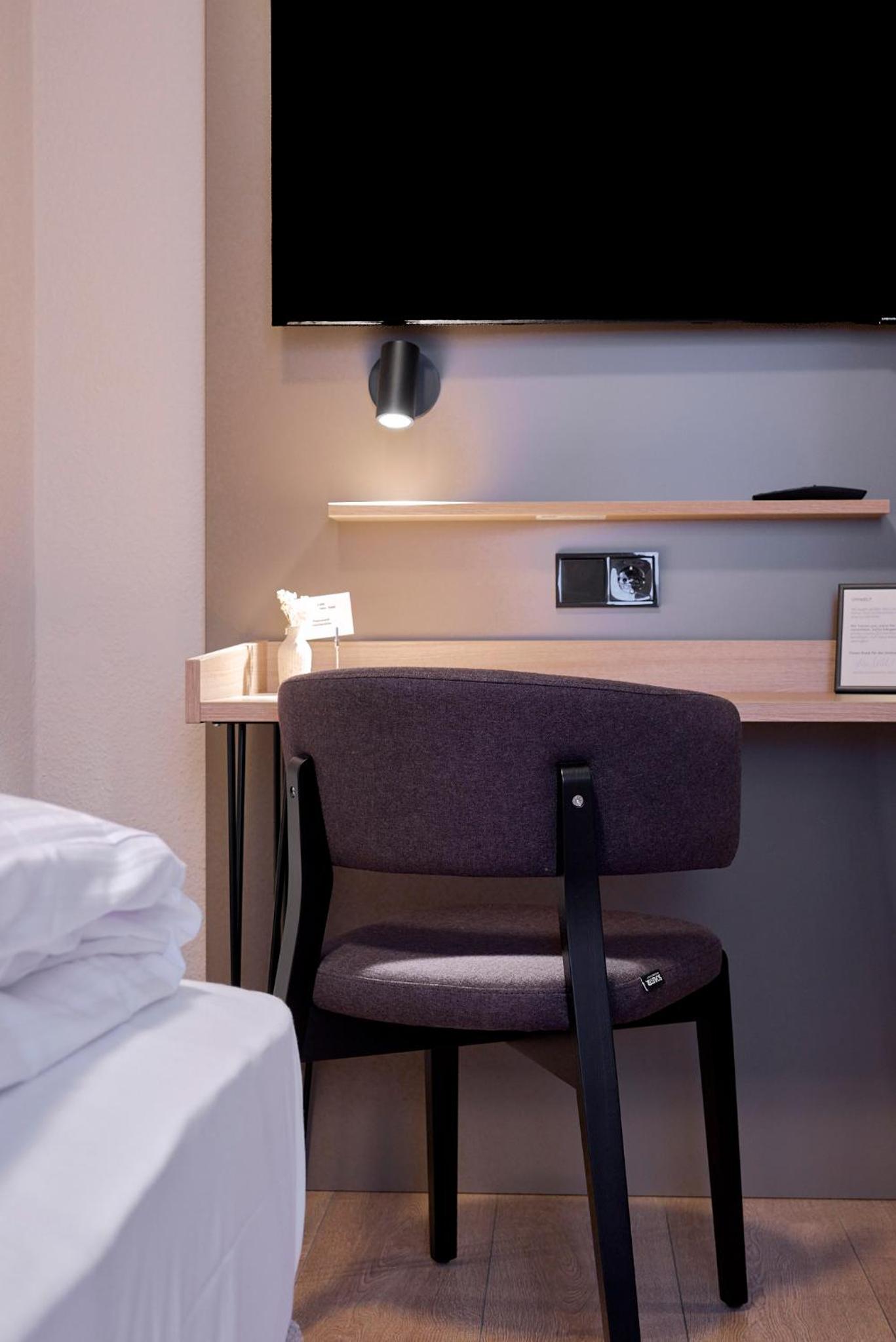 Quadruple Room - Photo 7
