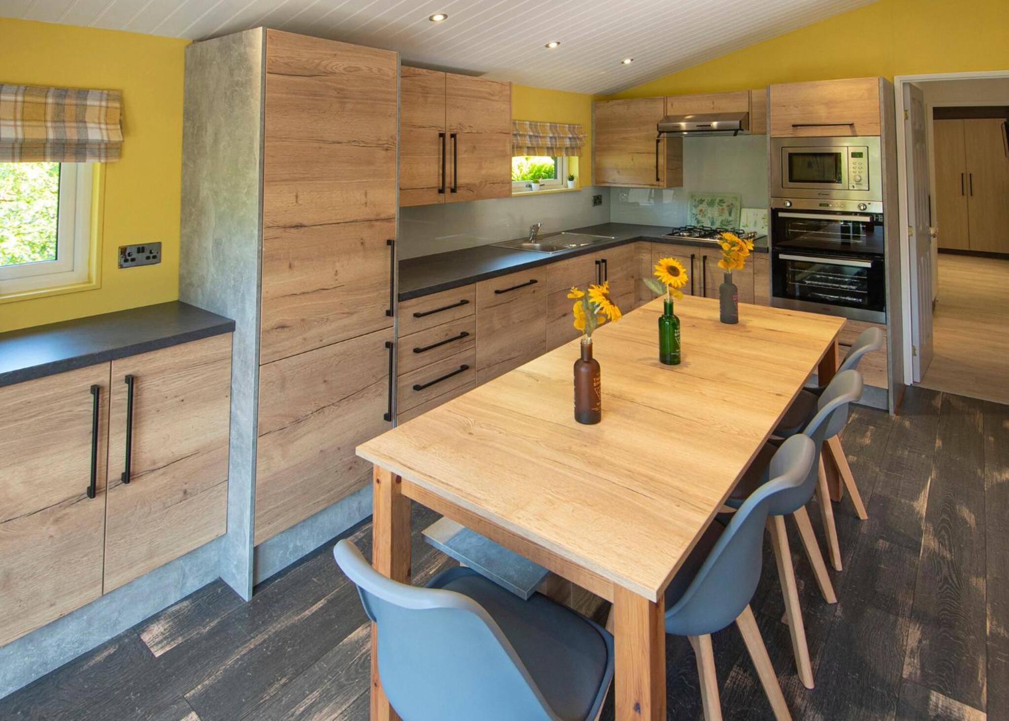 Three-Bedroom House photo 2