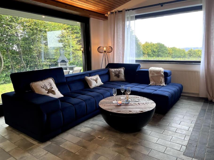 Villa photo 1