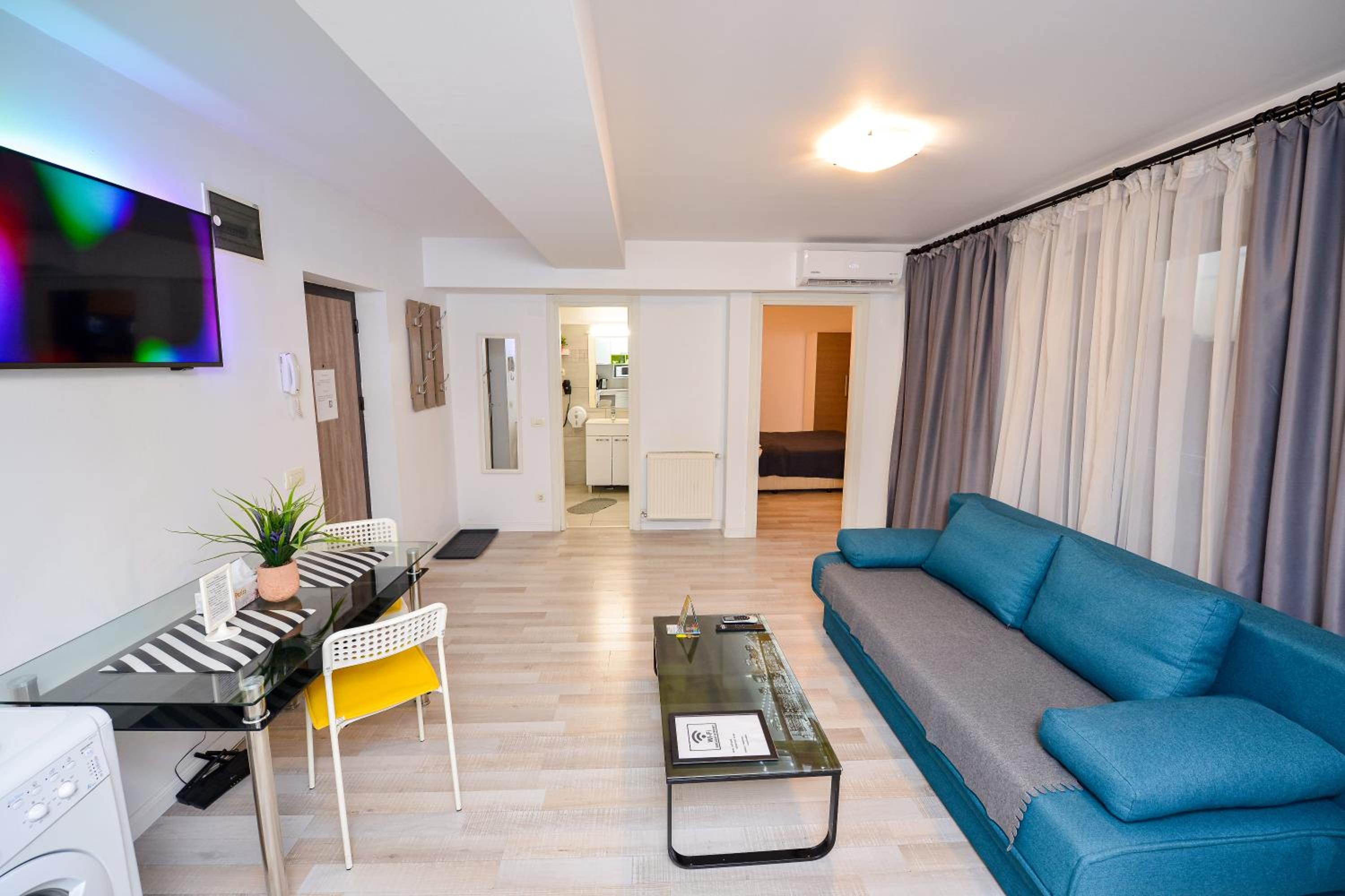 One-Bedroom Apartment with Balcony