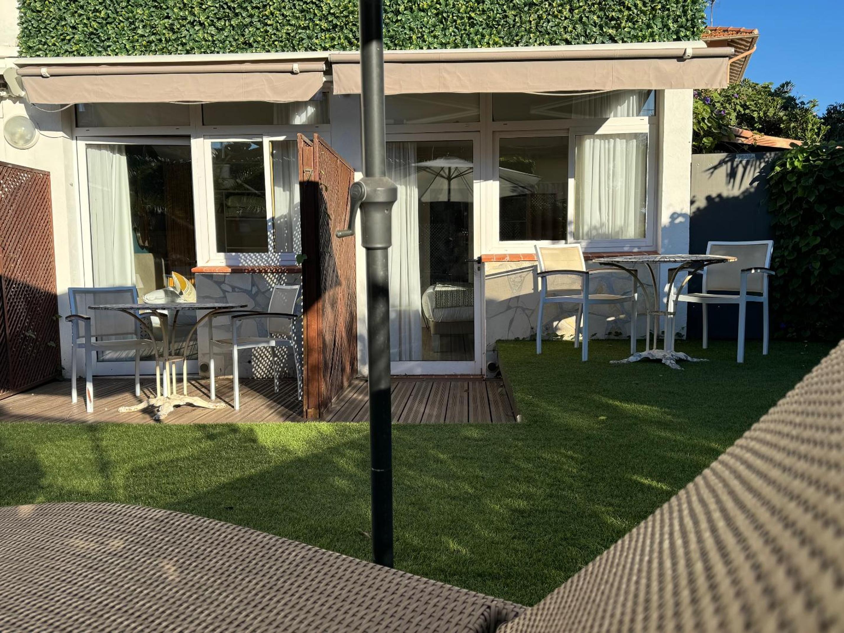 Double Room with Terrace - Photo 5
