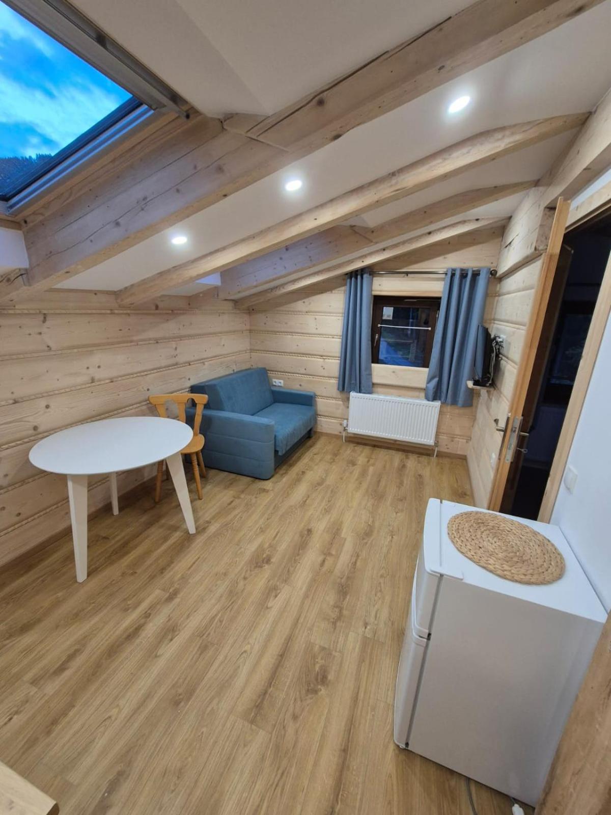 Apartment - Photo 4