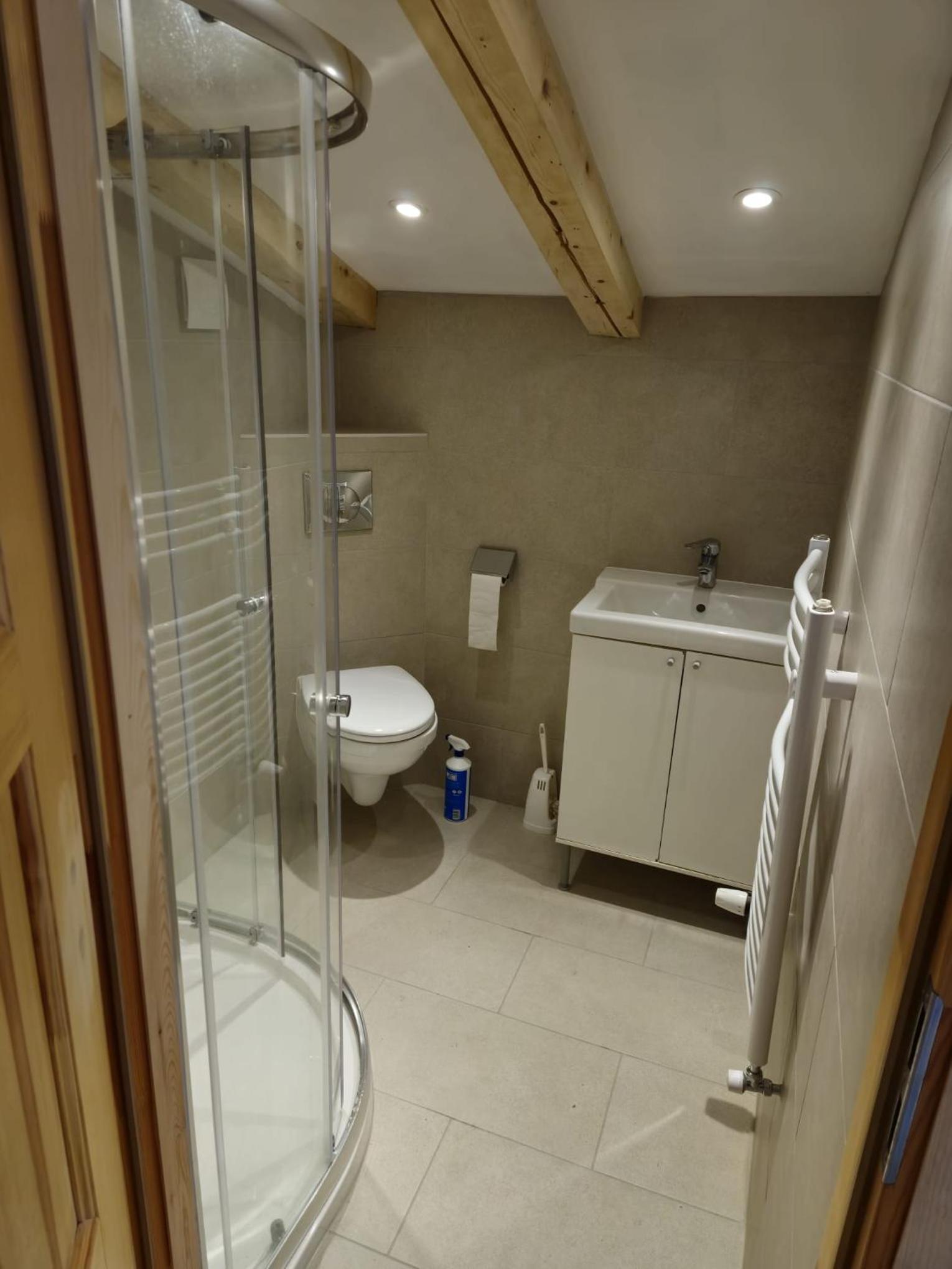 Apartment - Photo 3