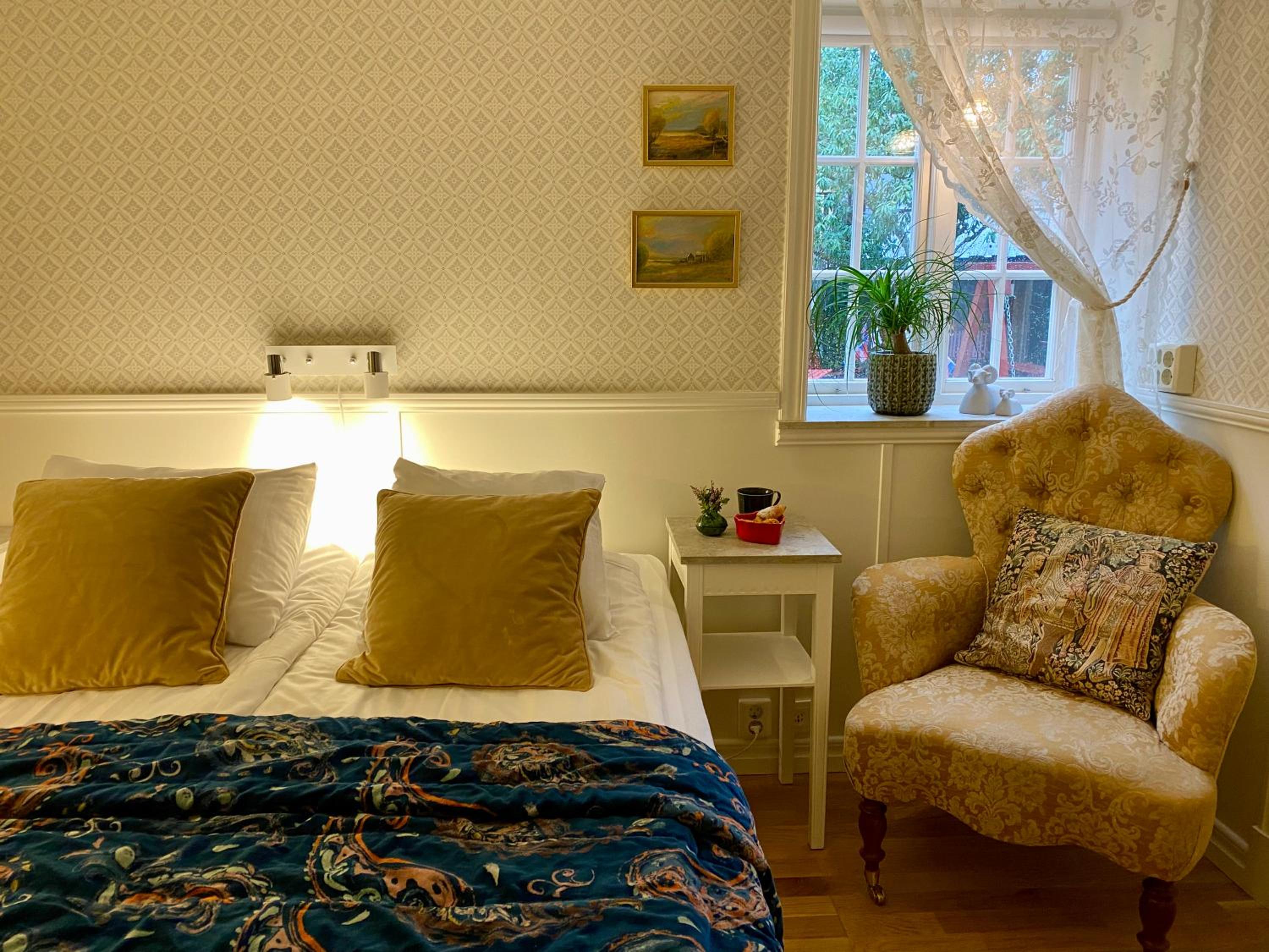 Economy Double Room - Photo 5