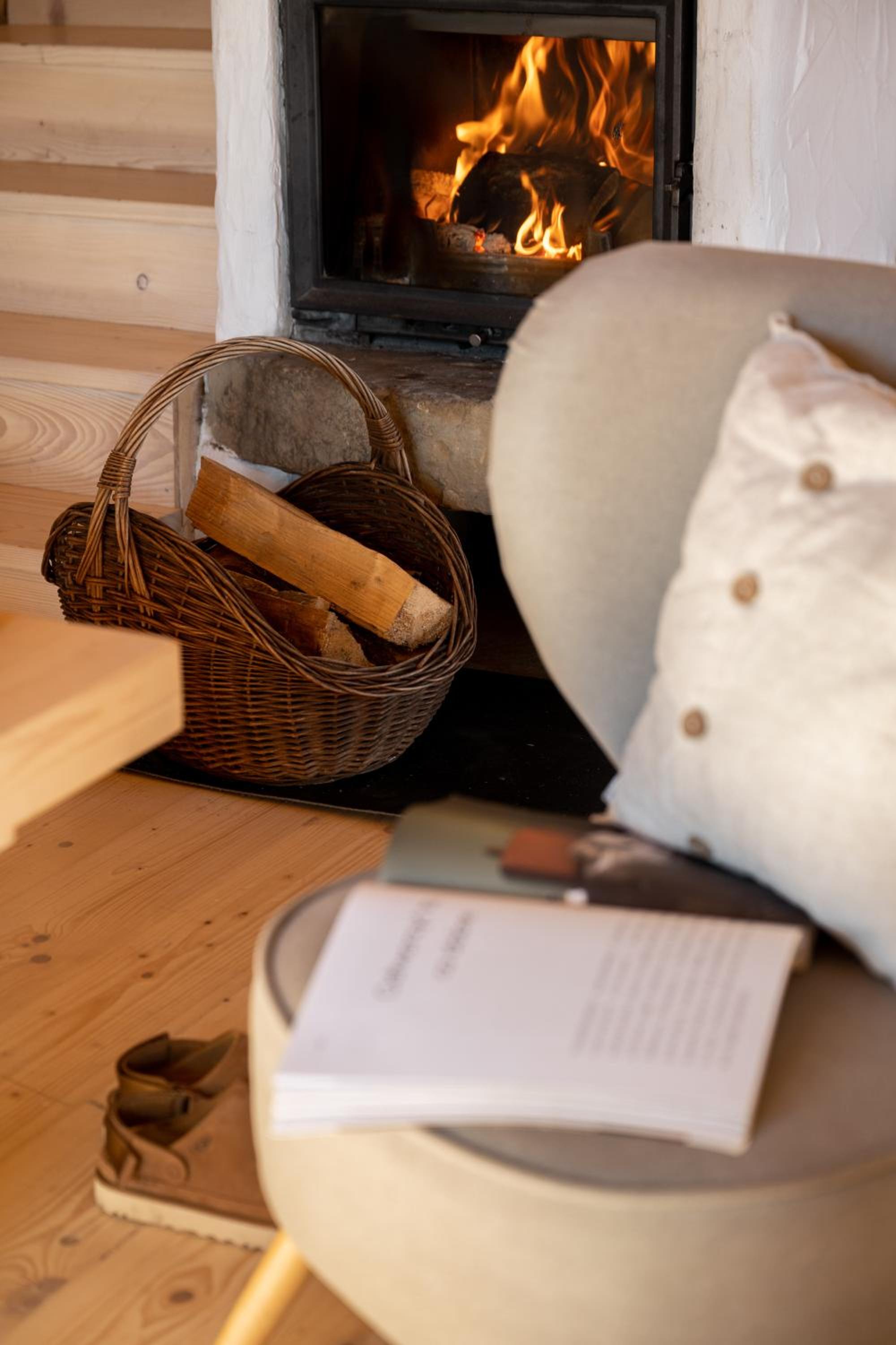 Chalet with Fireplace - Photo 33