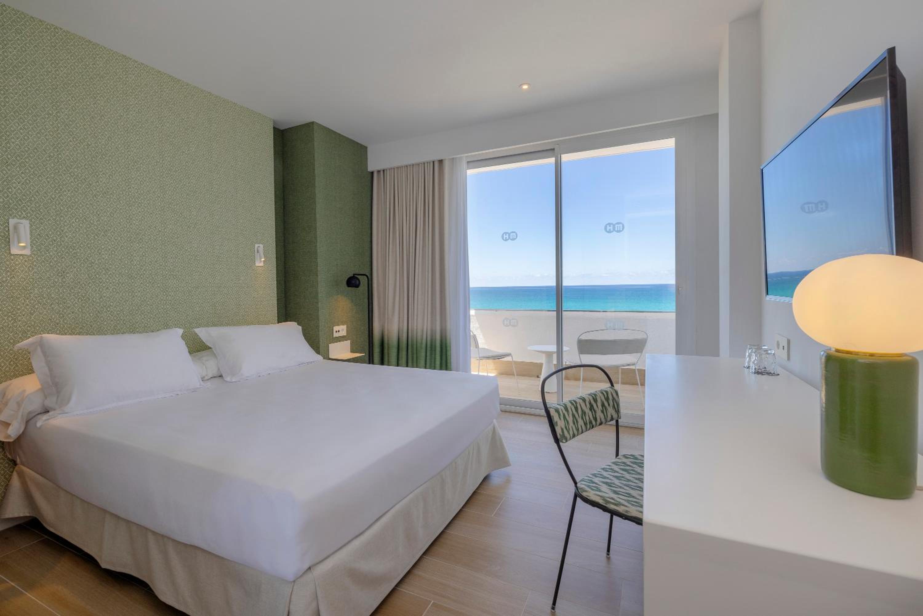 Twin Room Sea view with Balcony