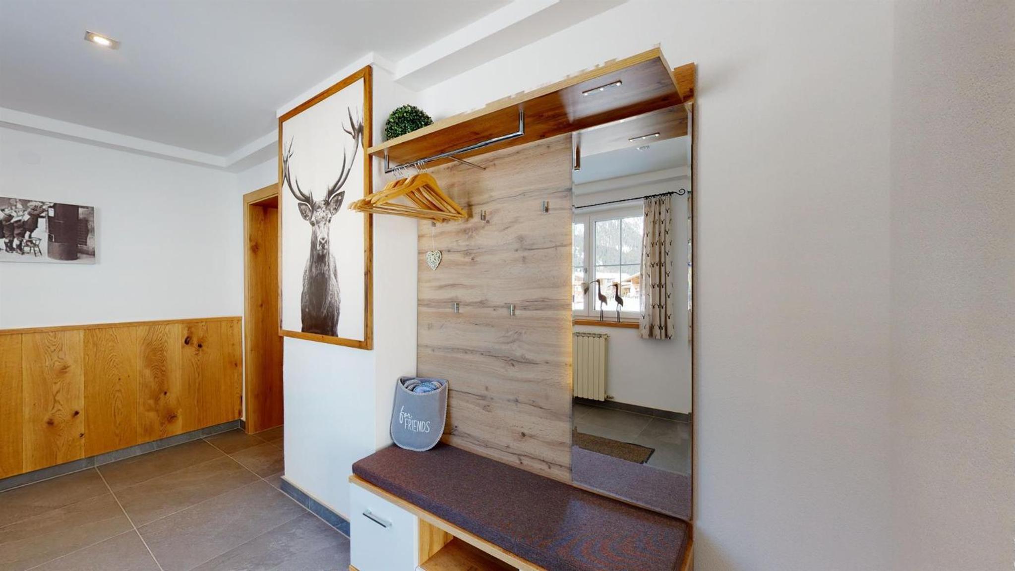 Two-Bedroom Apartment with Bath photo 1