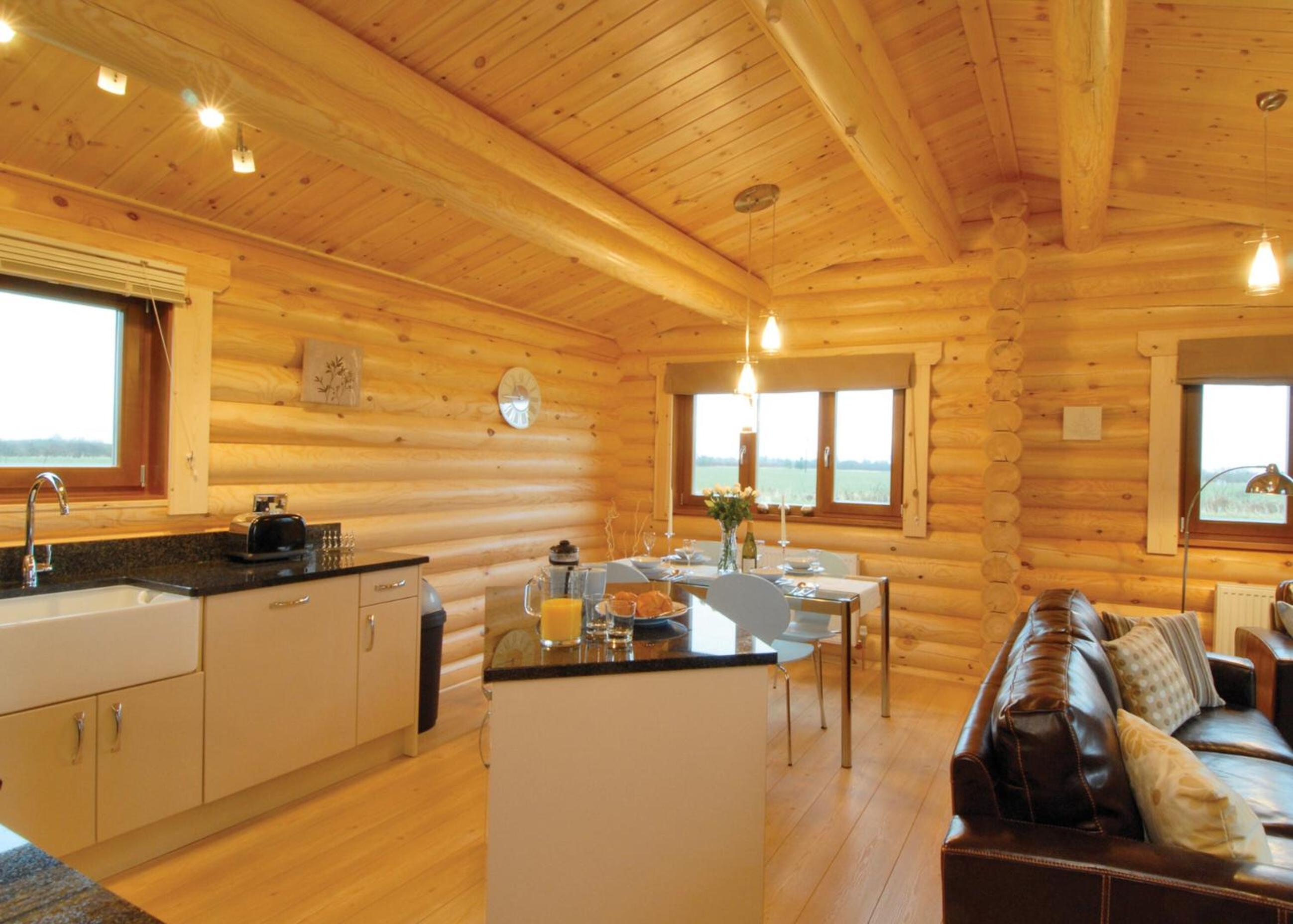 Two-Bedroom House photo 2