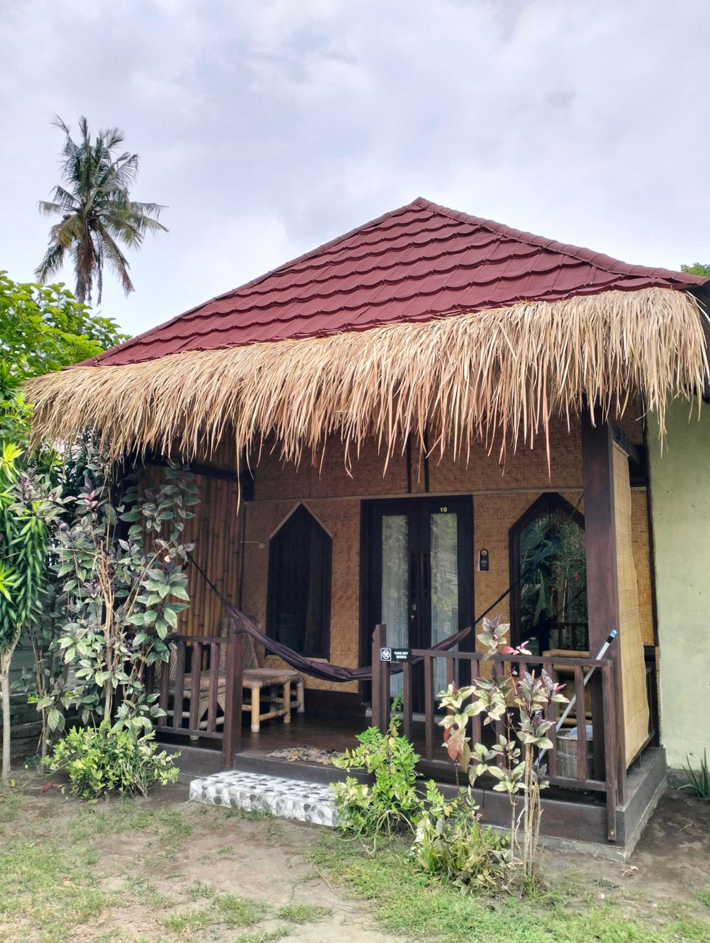 Bungalow with Garden View photo 3