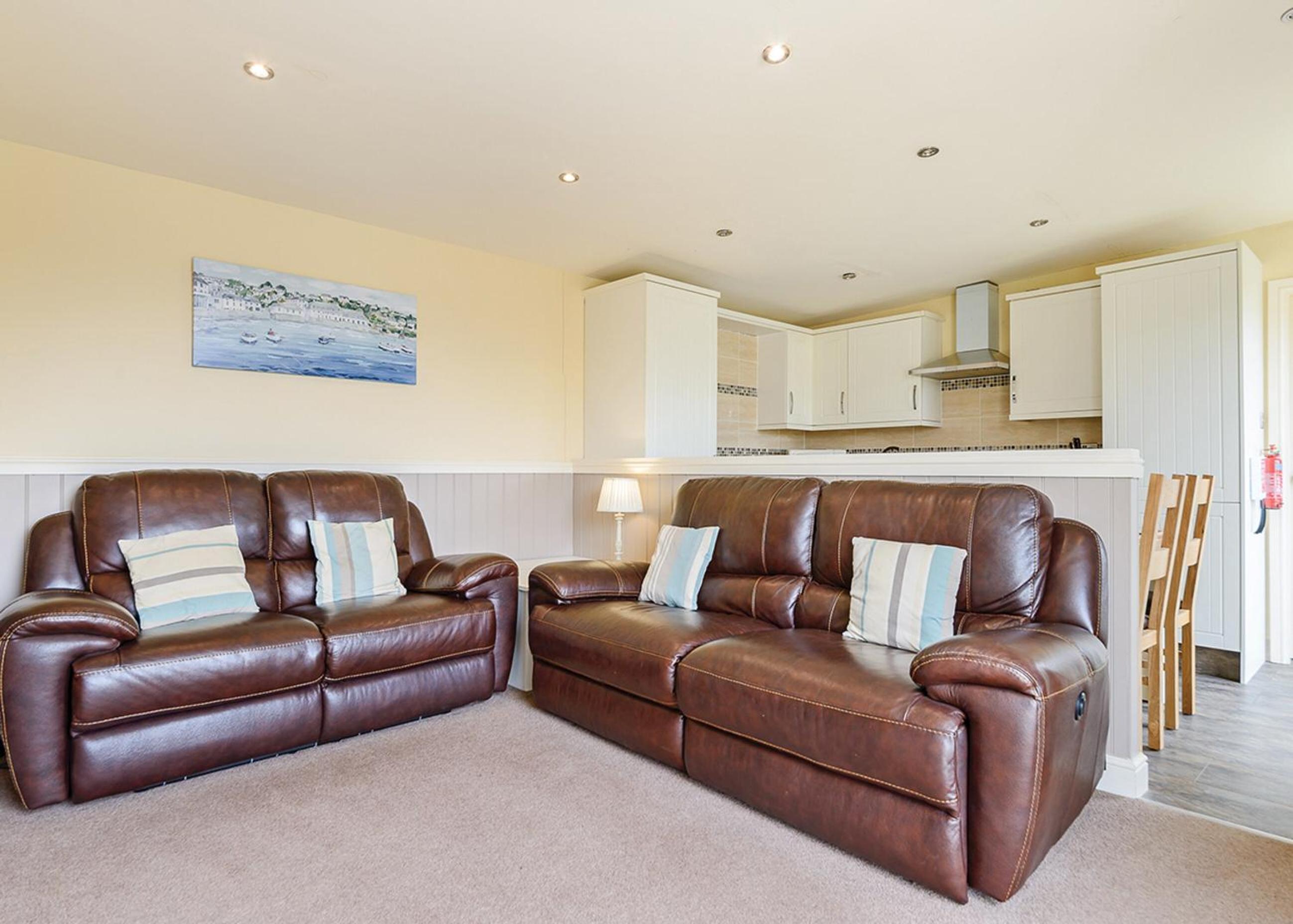 Two-Bedroom House 2 photo 2