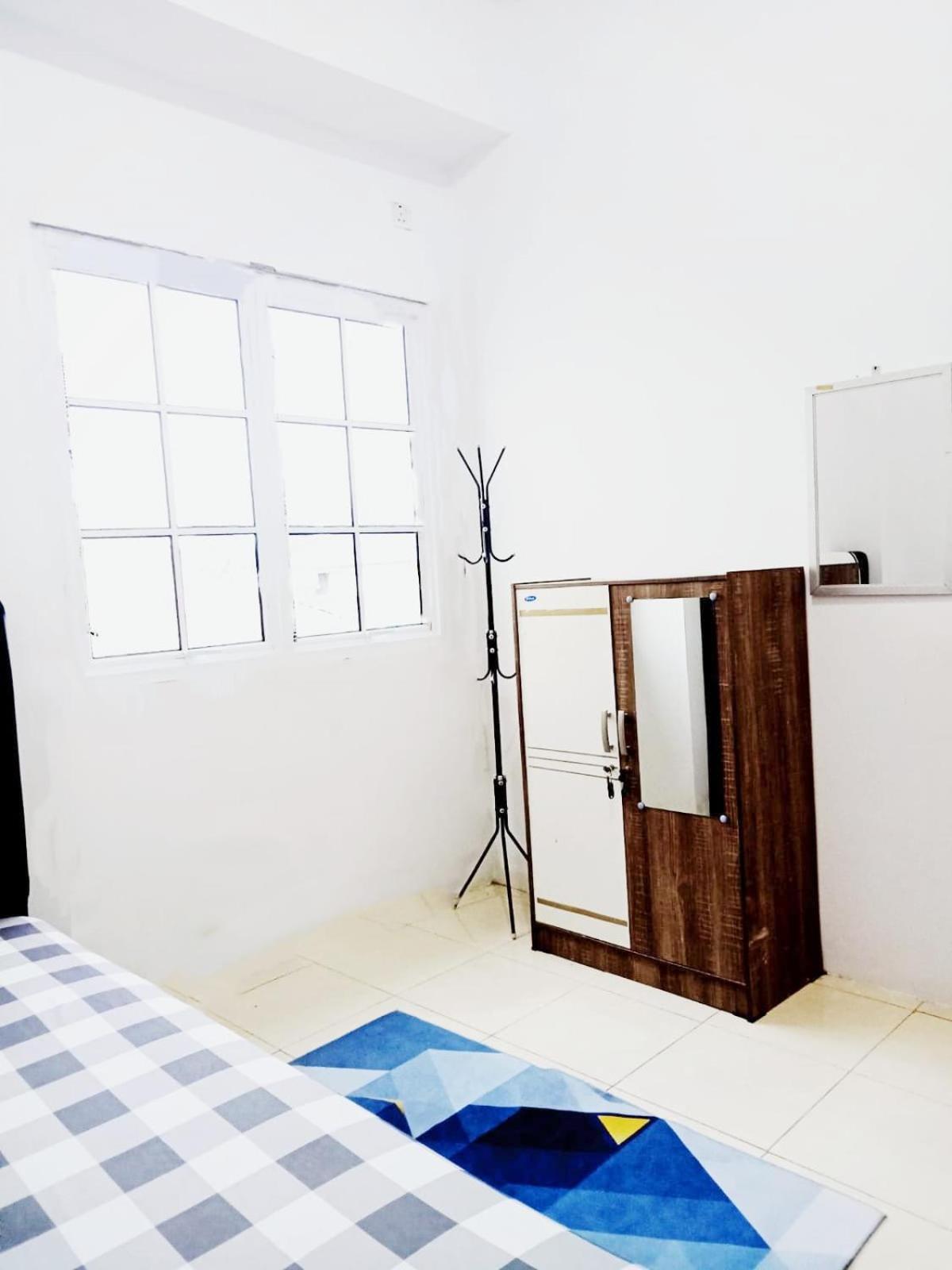 Double Room With Private Bathroom photo 1