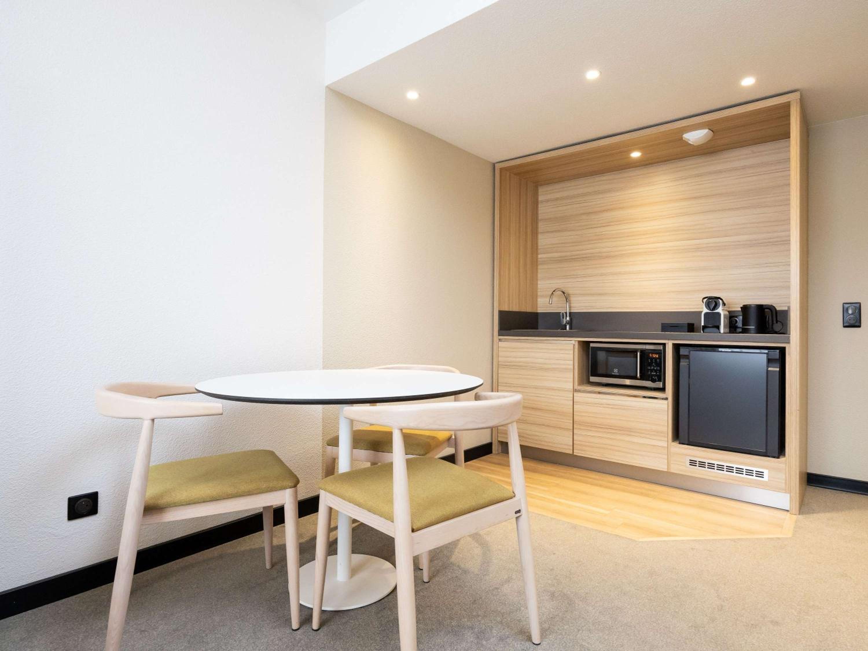Superior Suite - Photo 25