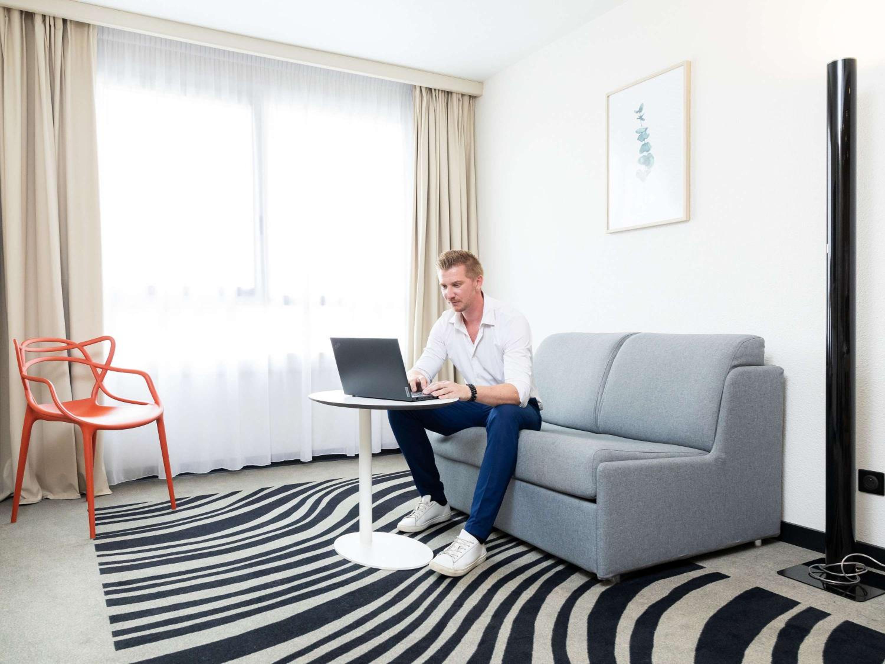 Superior Suite - Photo 20