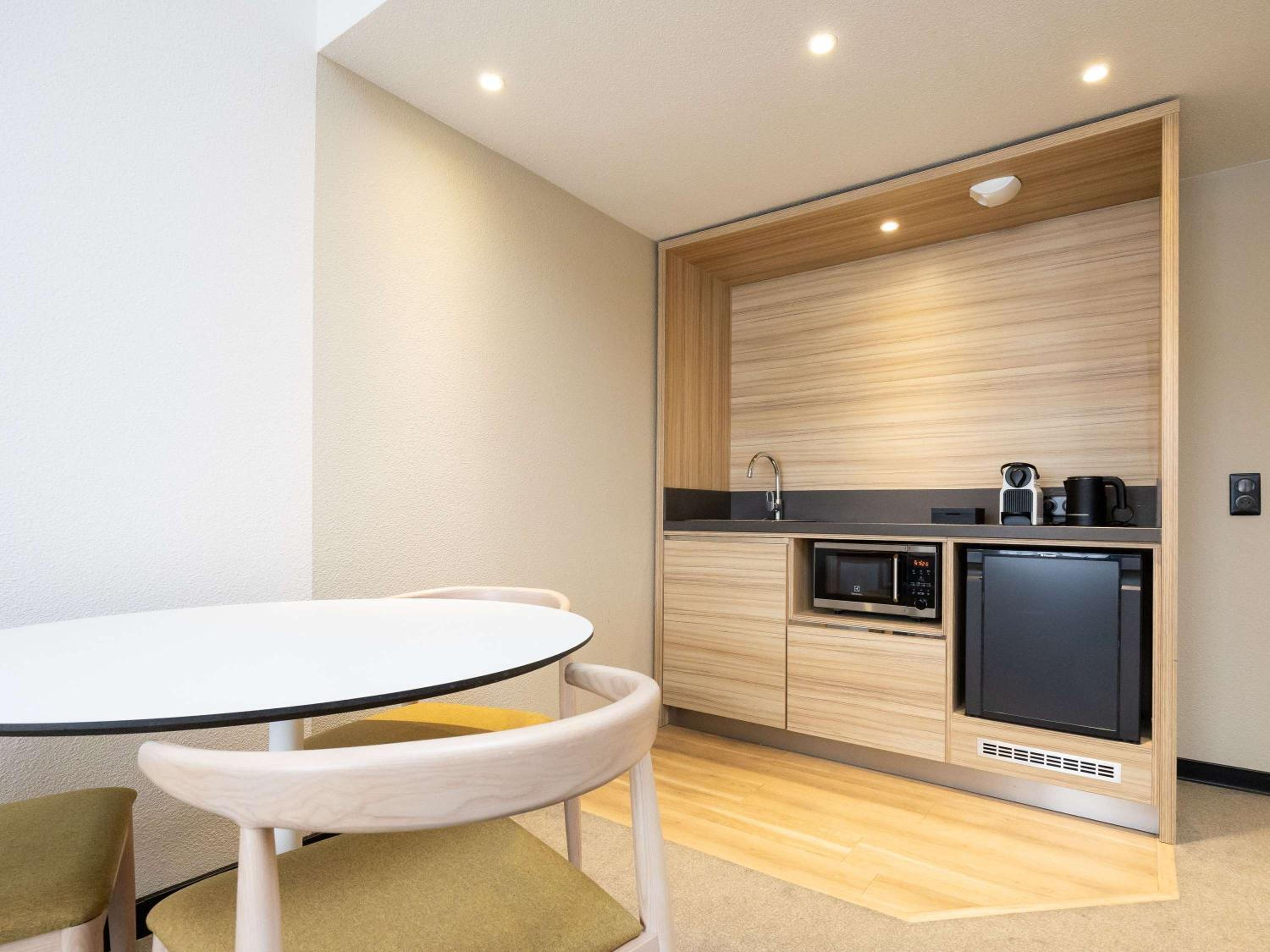 Superior Suite - Photo 18