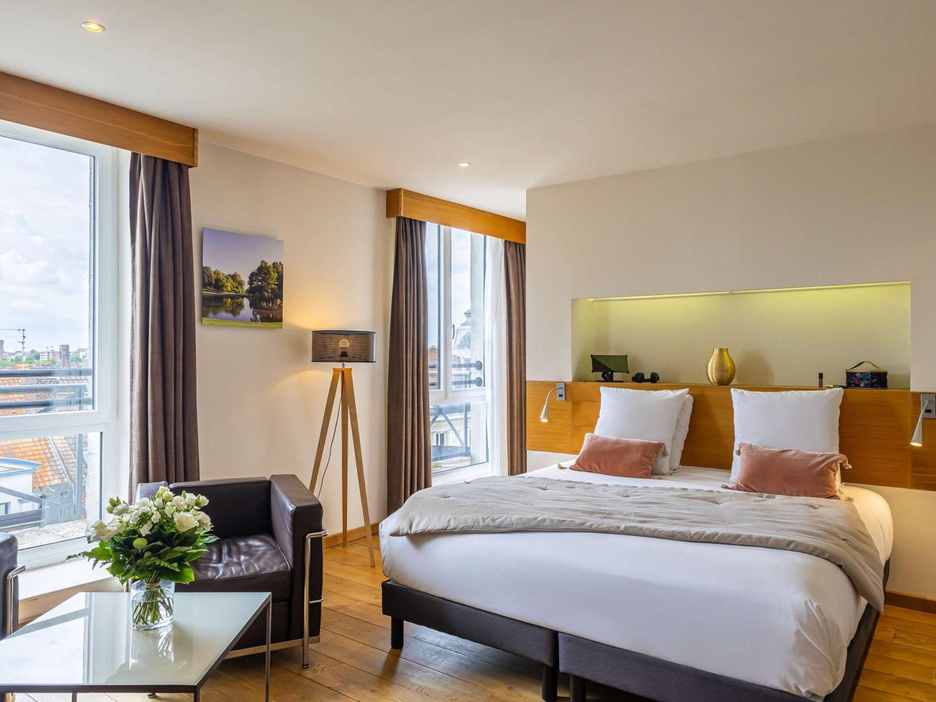 Suite with One Double Bed and Sofa Bed