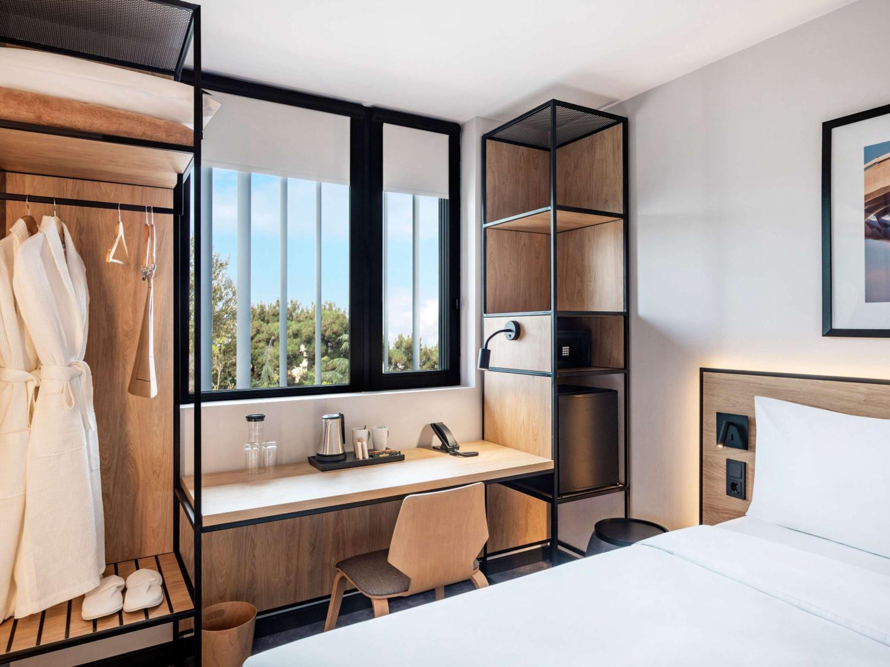 Standard Twin Room photo 2
