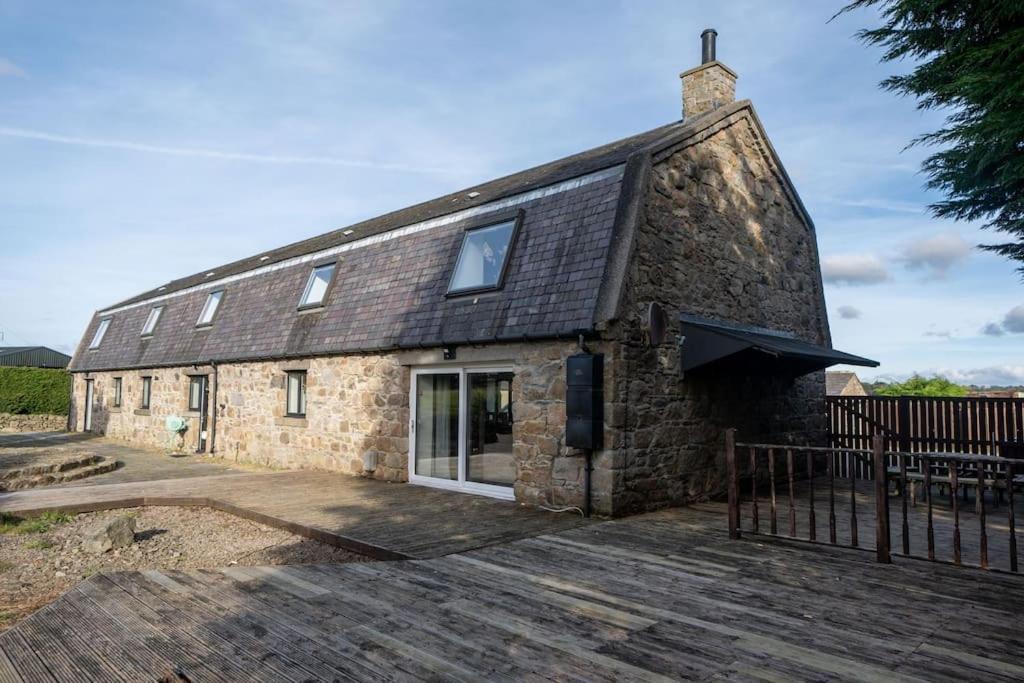 Seven-Bedroom House photo 2
