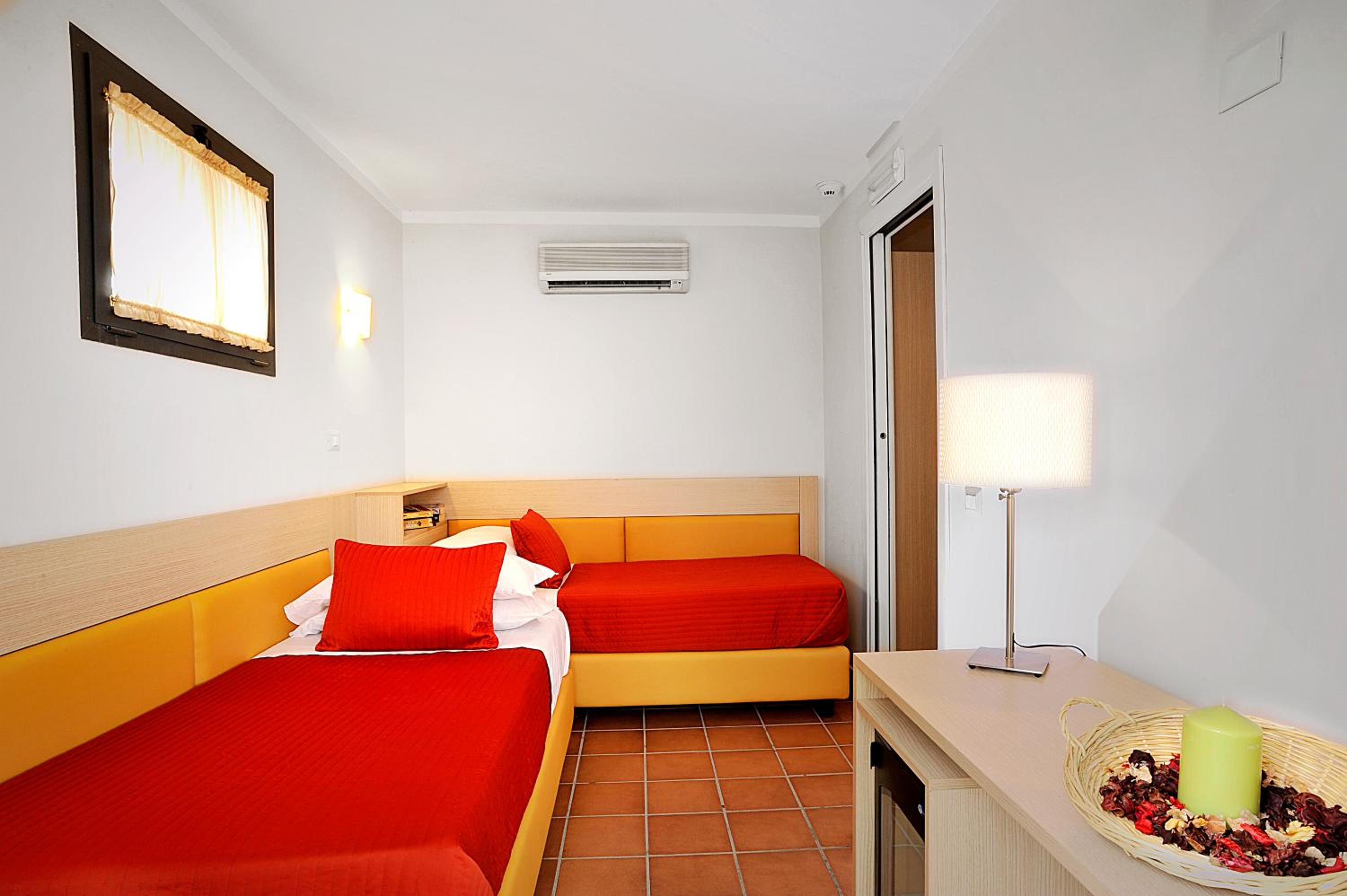 Quadruple Room photo 2