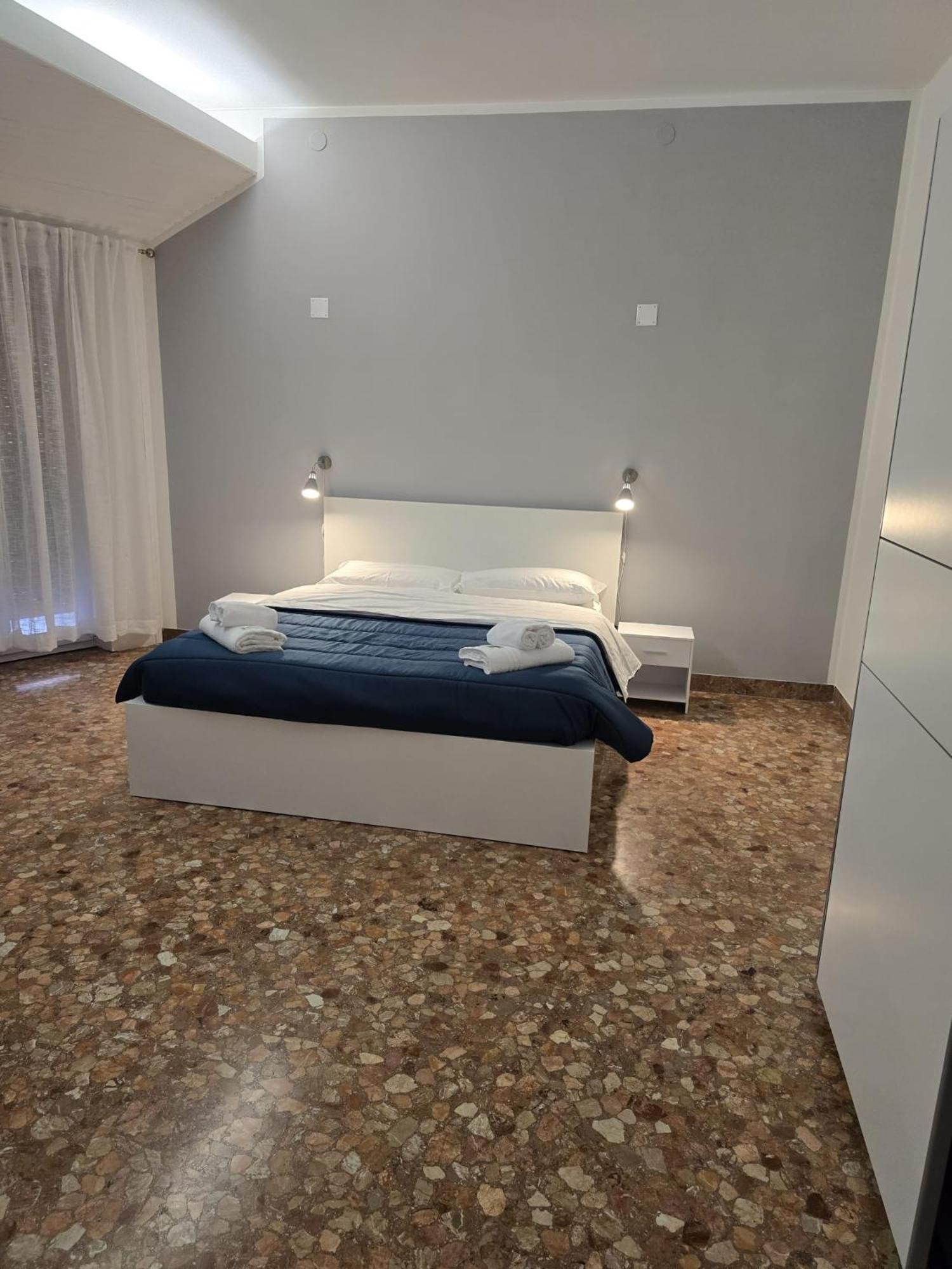 Quadruple Room with Terrace photo 2