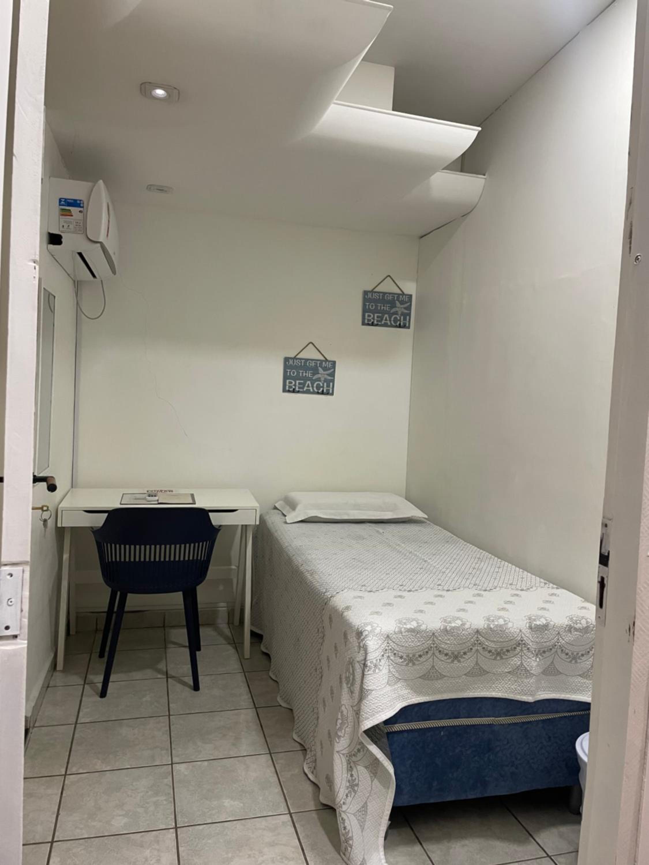Single Room with Shared Bathroom photo 1