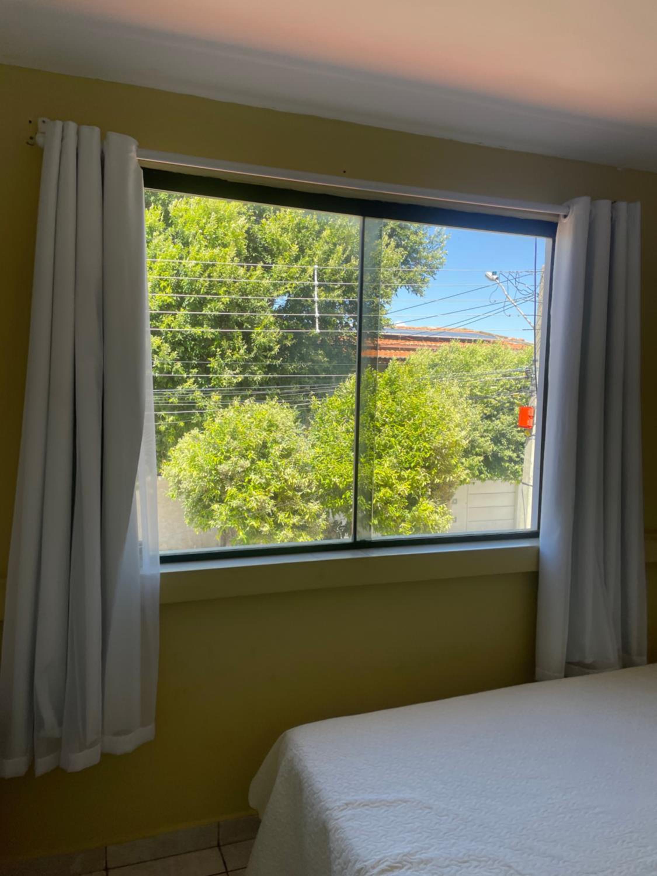 Economy Triple Room with Shared Bathroom photo 2