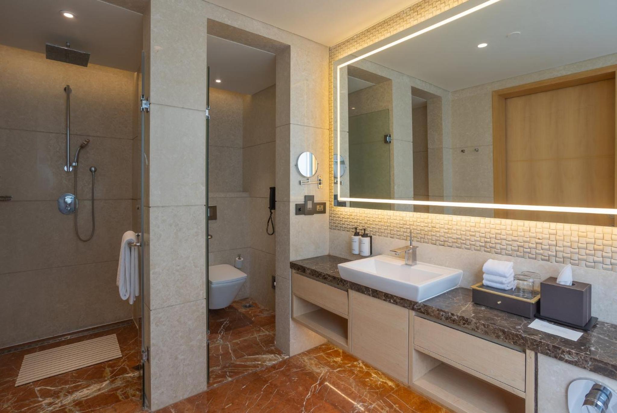 Standard King Room with Outdoor Living Area: 20% off on food,soft beverages, laundry & local transportation(upto 10 km); enjoy 90-min spa at 60mins spa price; BOGO offer on select beverages(5–8 pm) at Connexions Bar