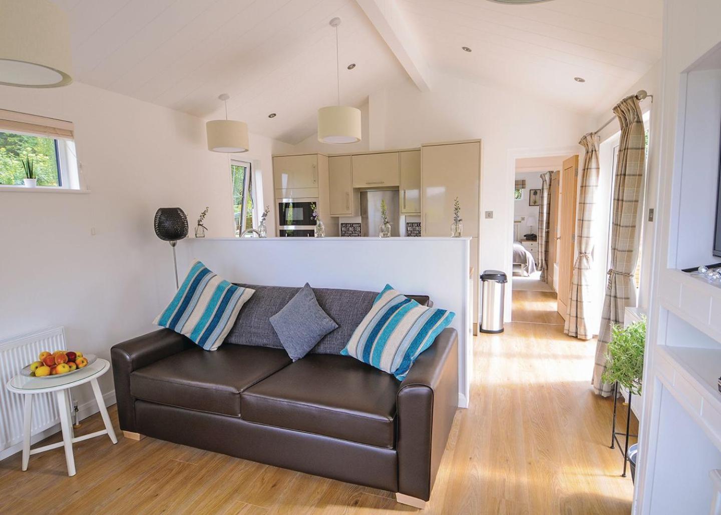Two-Bedroom Mobile Home photo 2