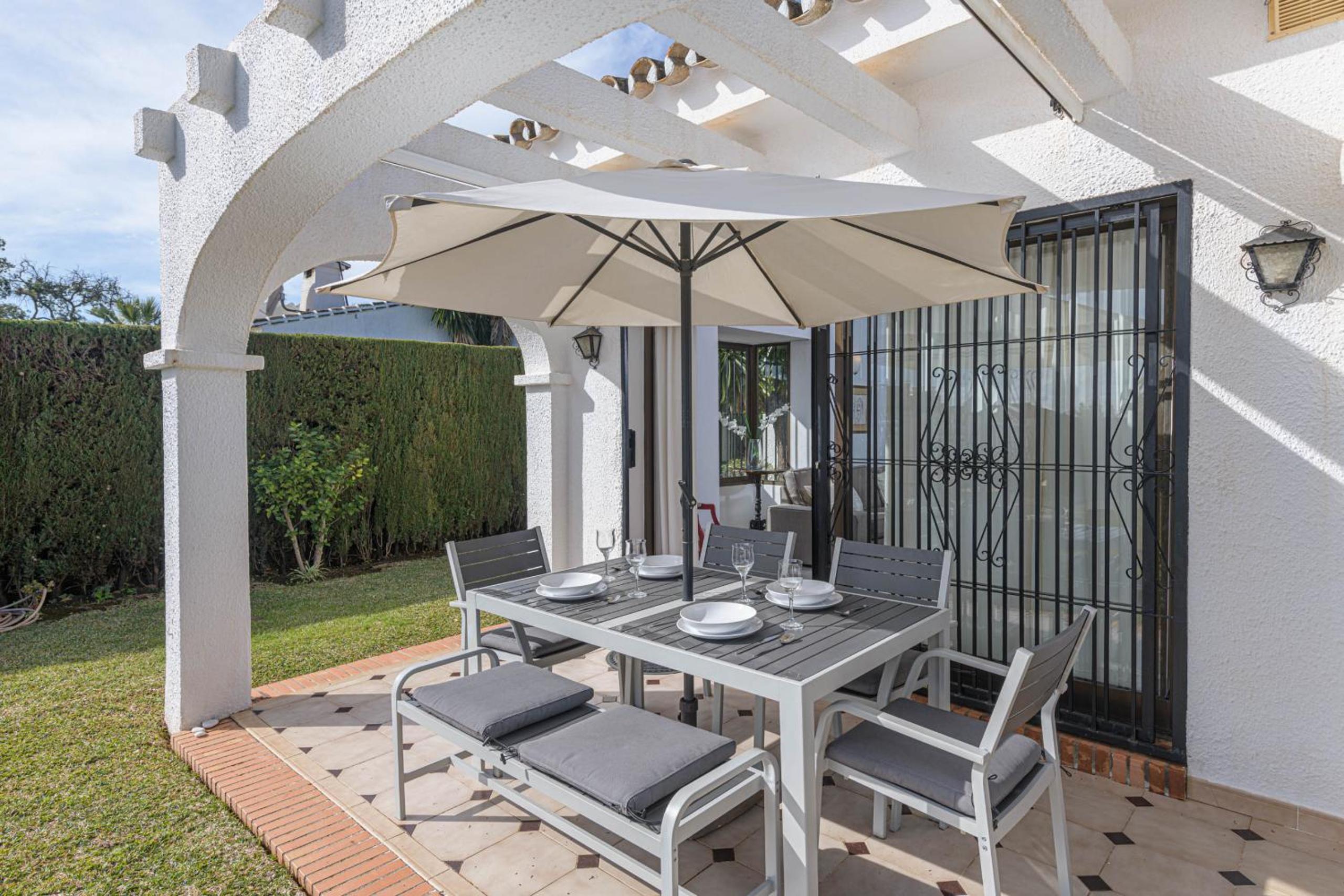Villa With Private Pool photo 2