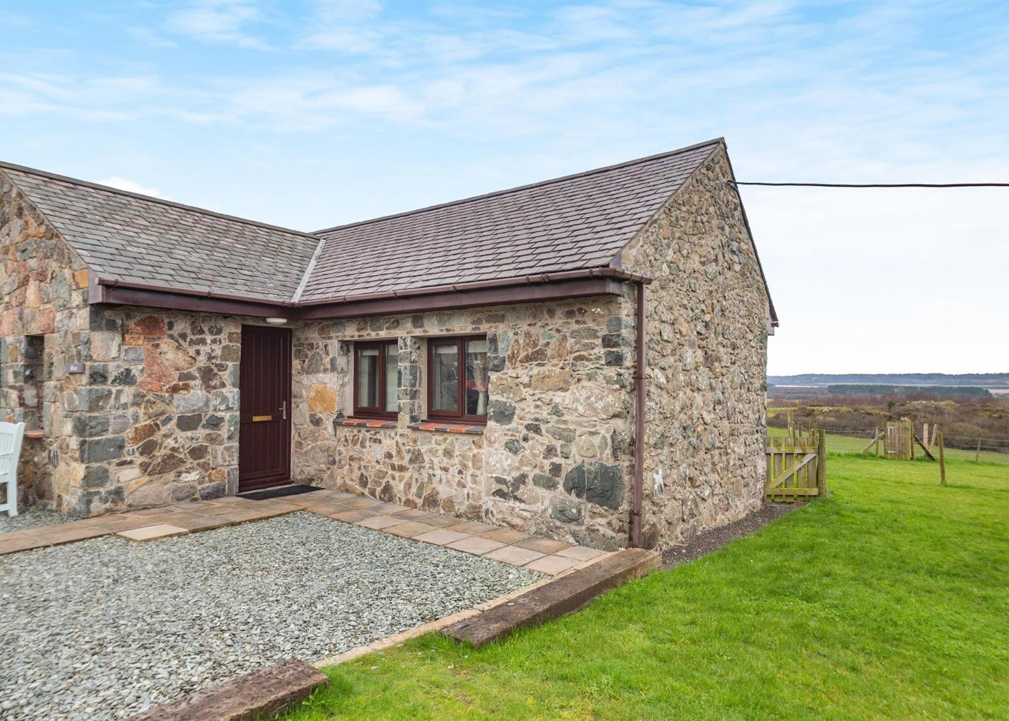 One-Bedroom Holiday Home photo 3