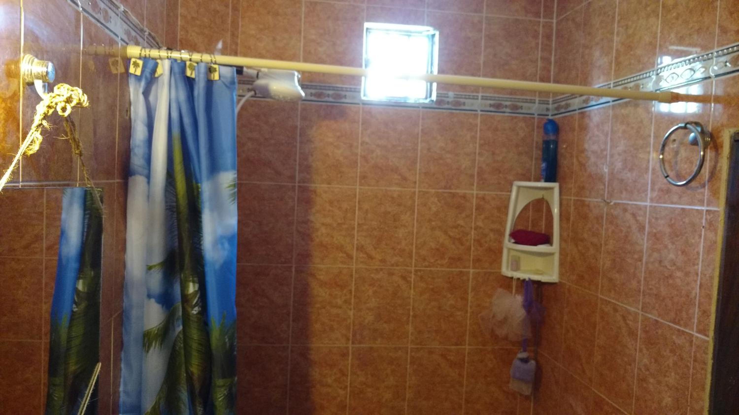 Double Room with Shared Bathroom photo 2