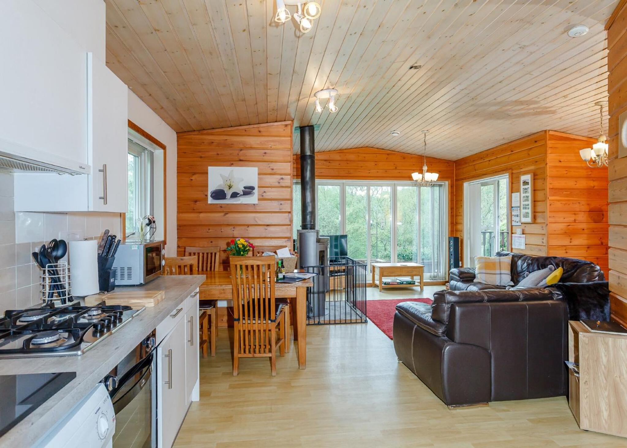Two-Bedroom House photo 2