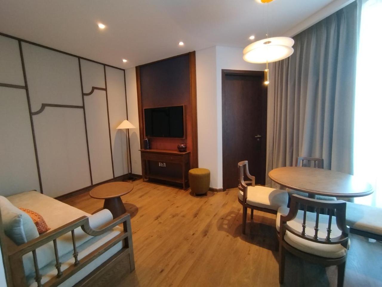 Two-Bedroom Apartment with Private Pool photo 2