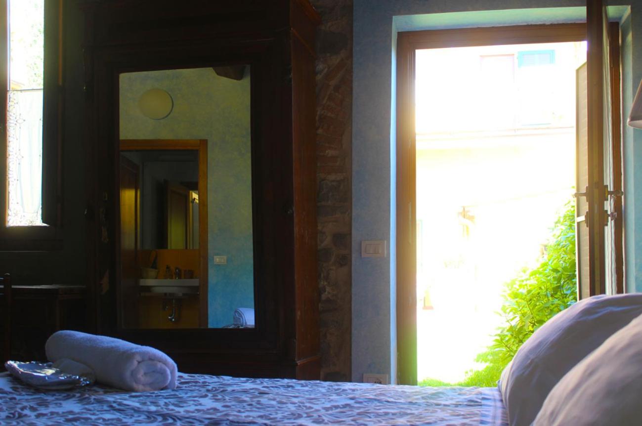 Double or Twin Room with Garden View photo 2