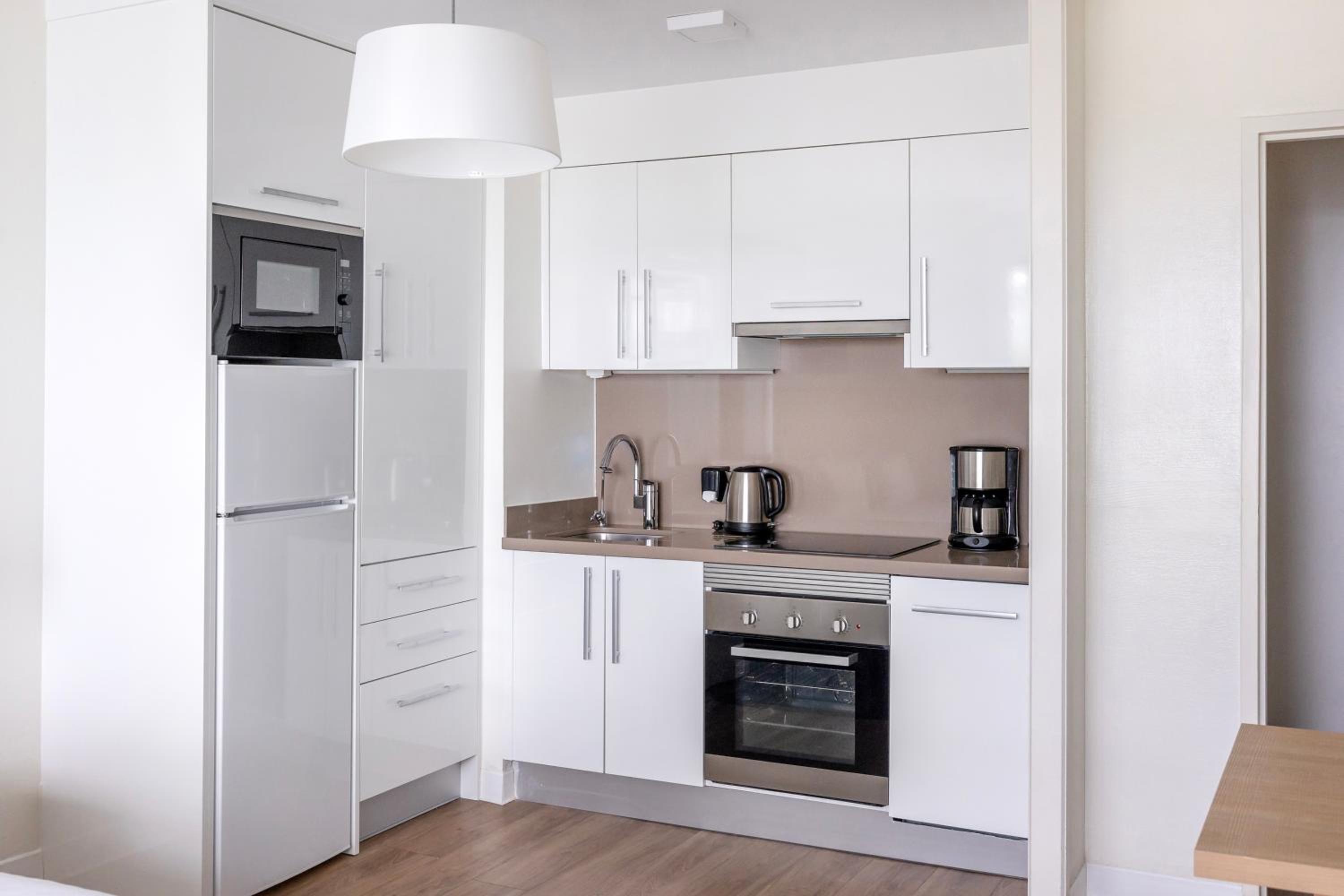 Studio Apartment photo 2