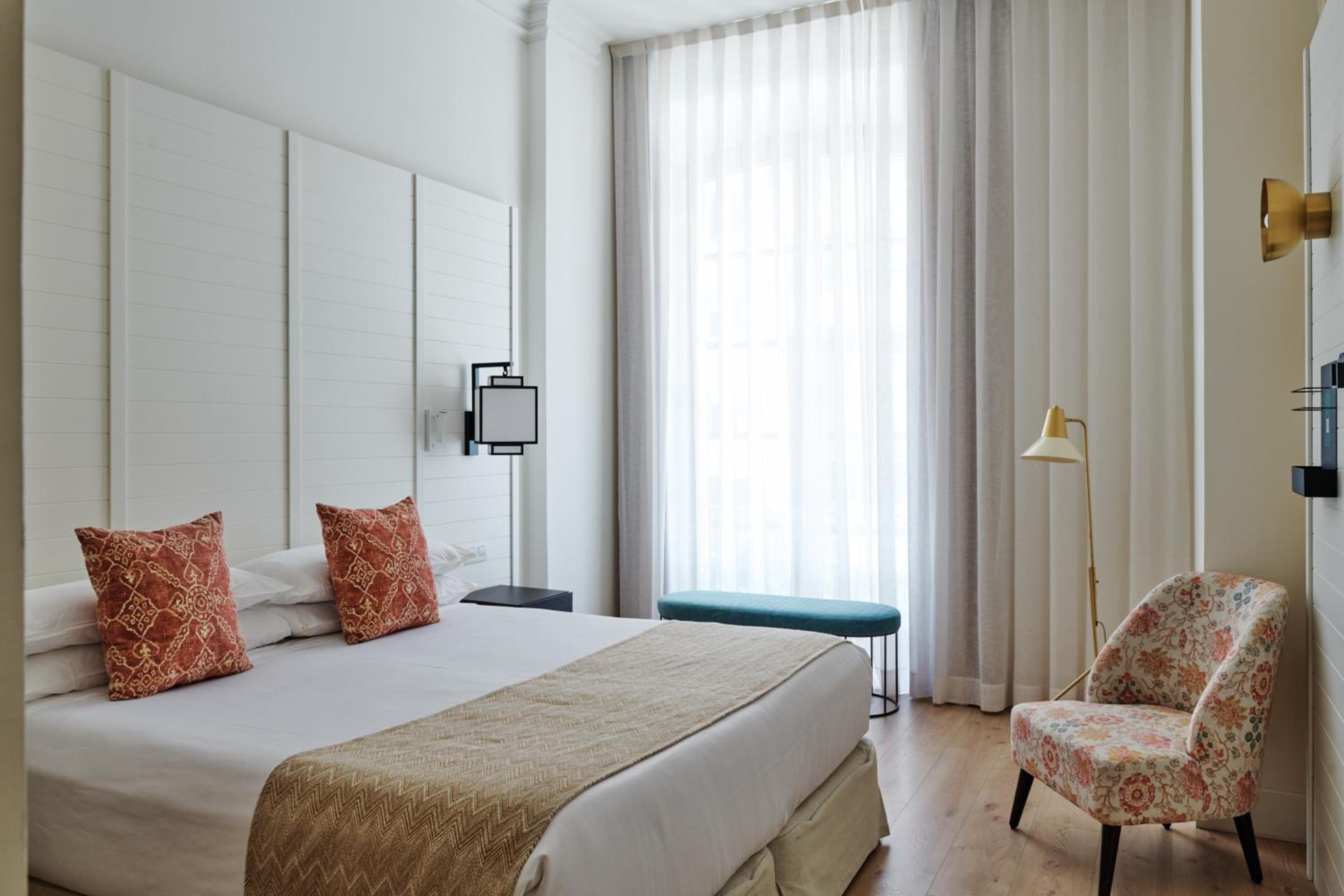Superior Double or Twin Room (1-2 People)