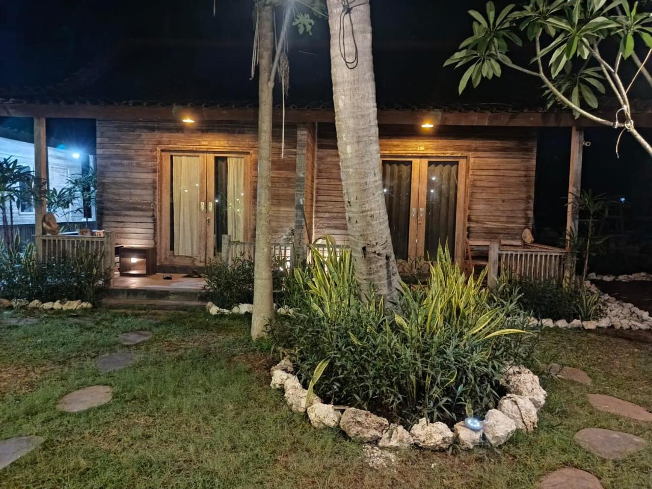 Villa With Garden View photo 2