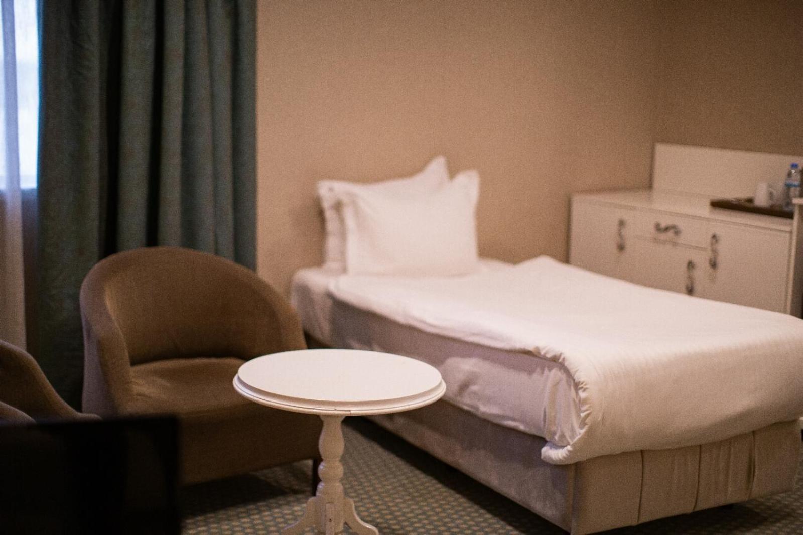 Deluxe Triple Room - Photo 19