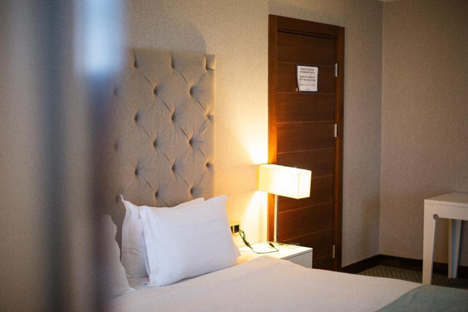 Deluxe Triple Room - Photo 17