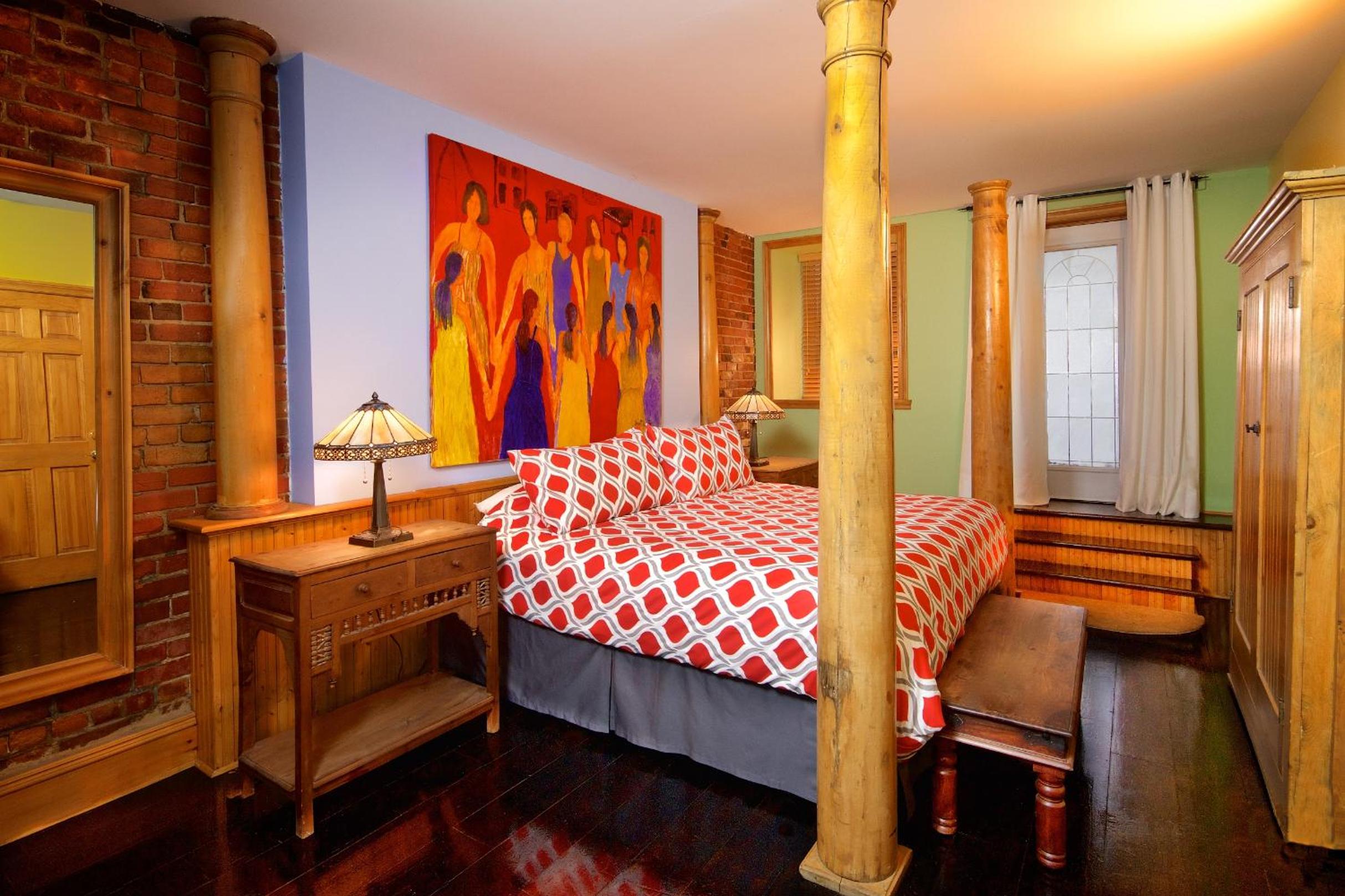 Deluxe Suite photo 3