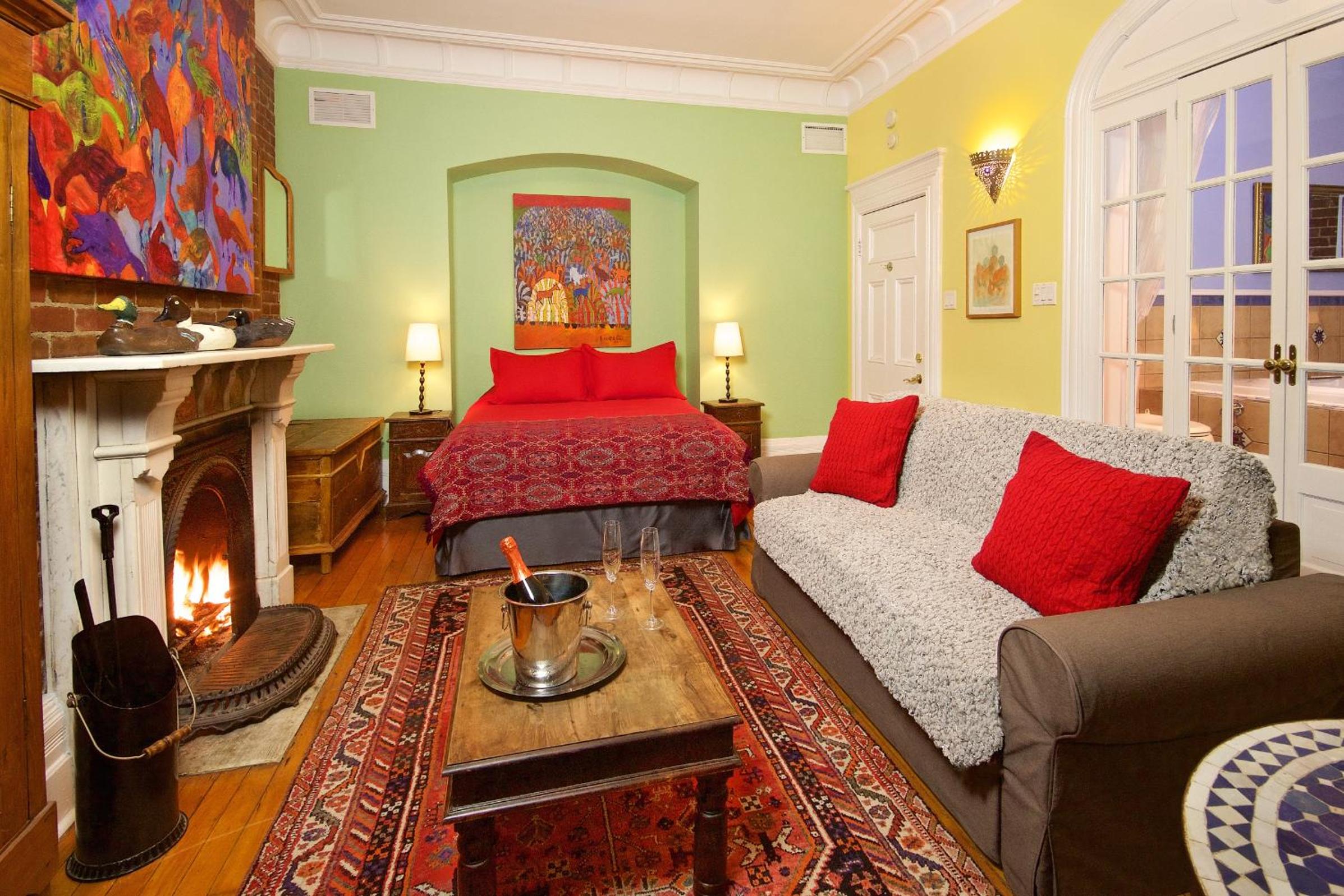 Comfort Suite photo 2