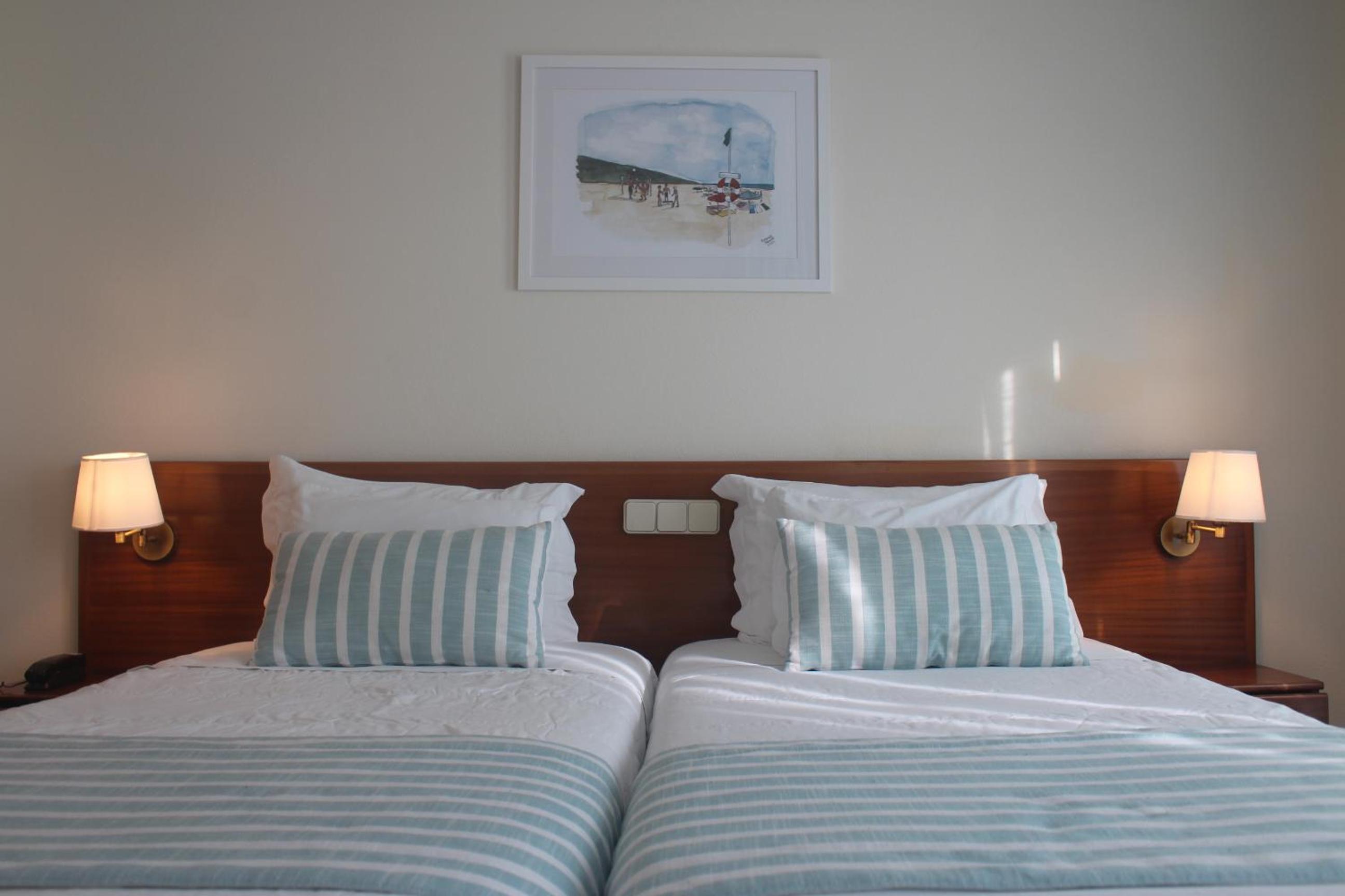 Twin Room - Photo 1