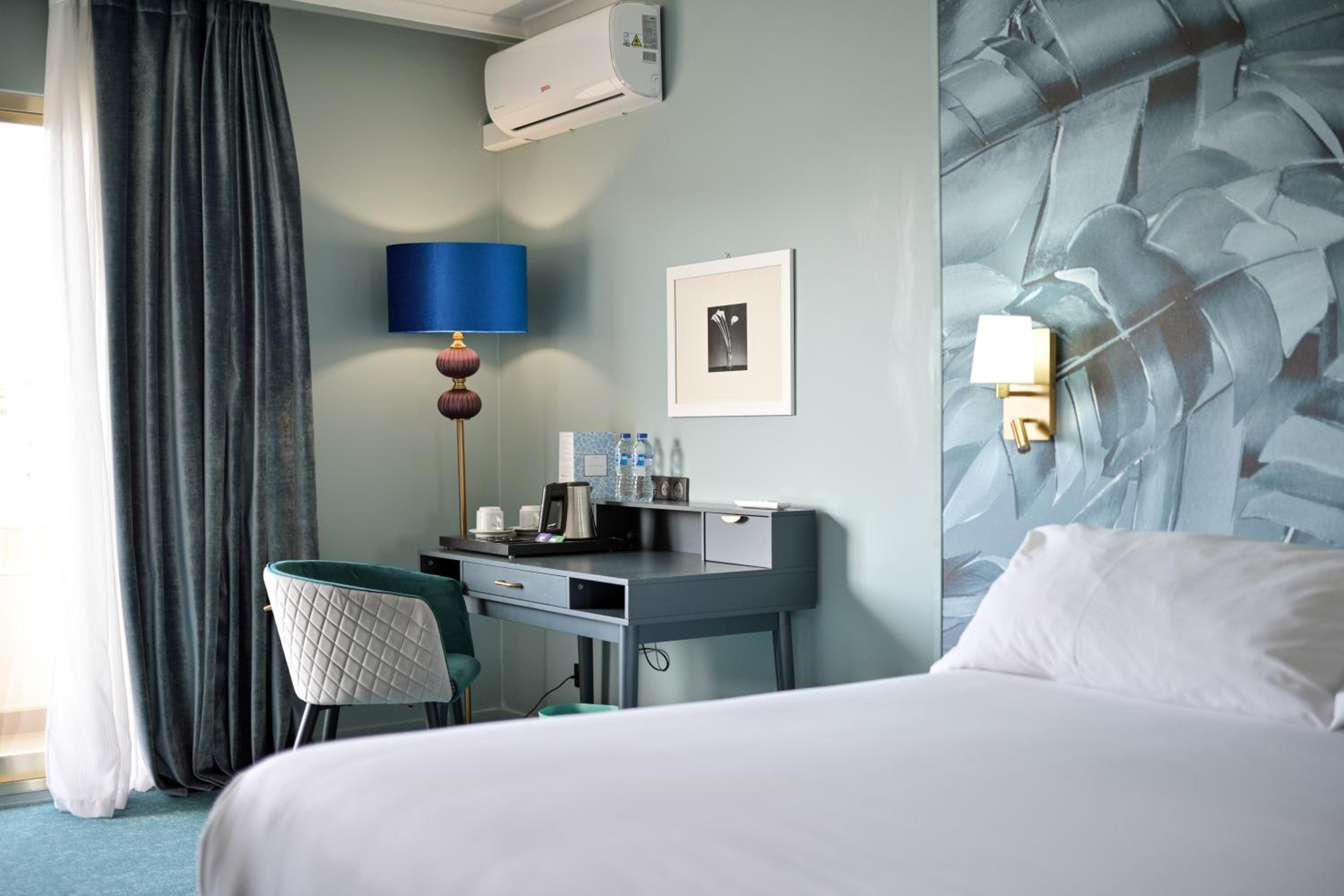 Deluxe Suite - Photo 14