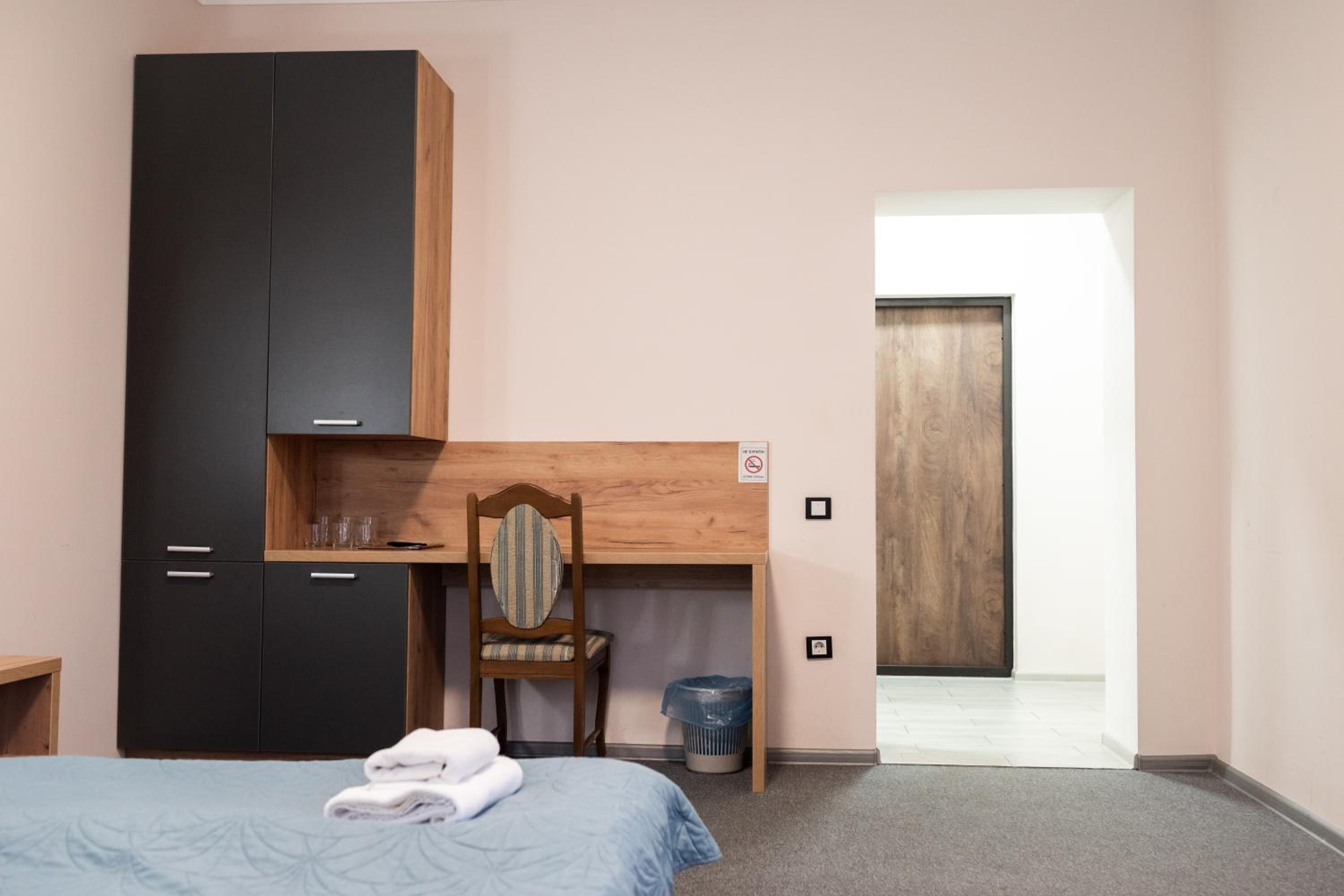 Standard Triple Room photo 3